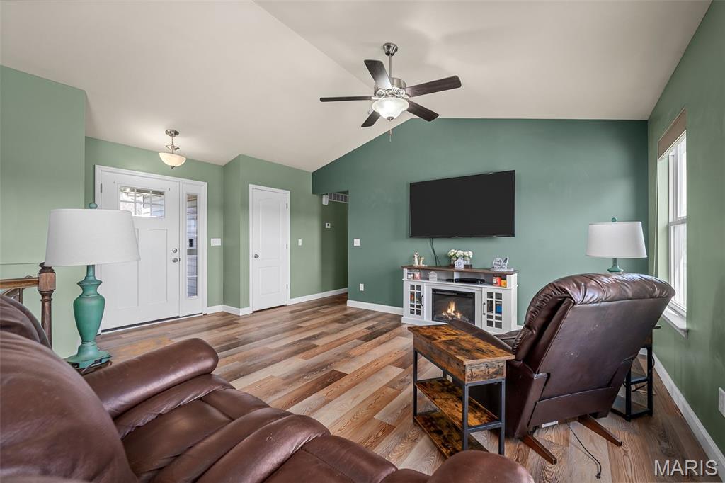 36 Hunters Pointe Drive