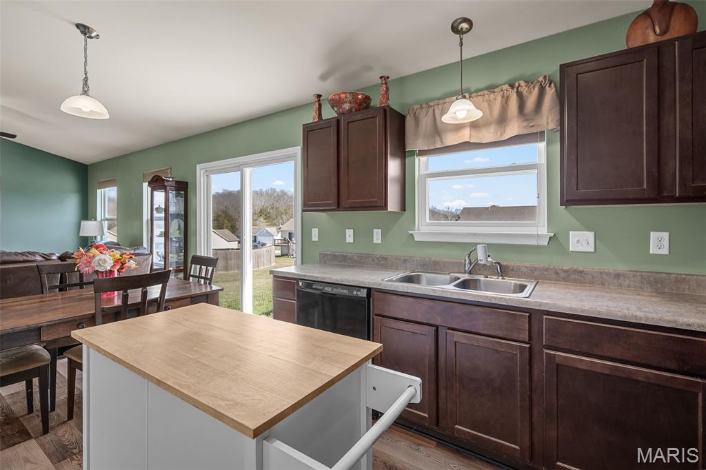 36 Hunters Pointe Drive