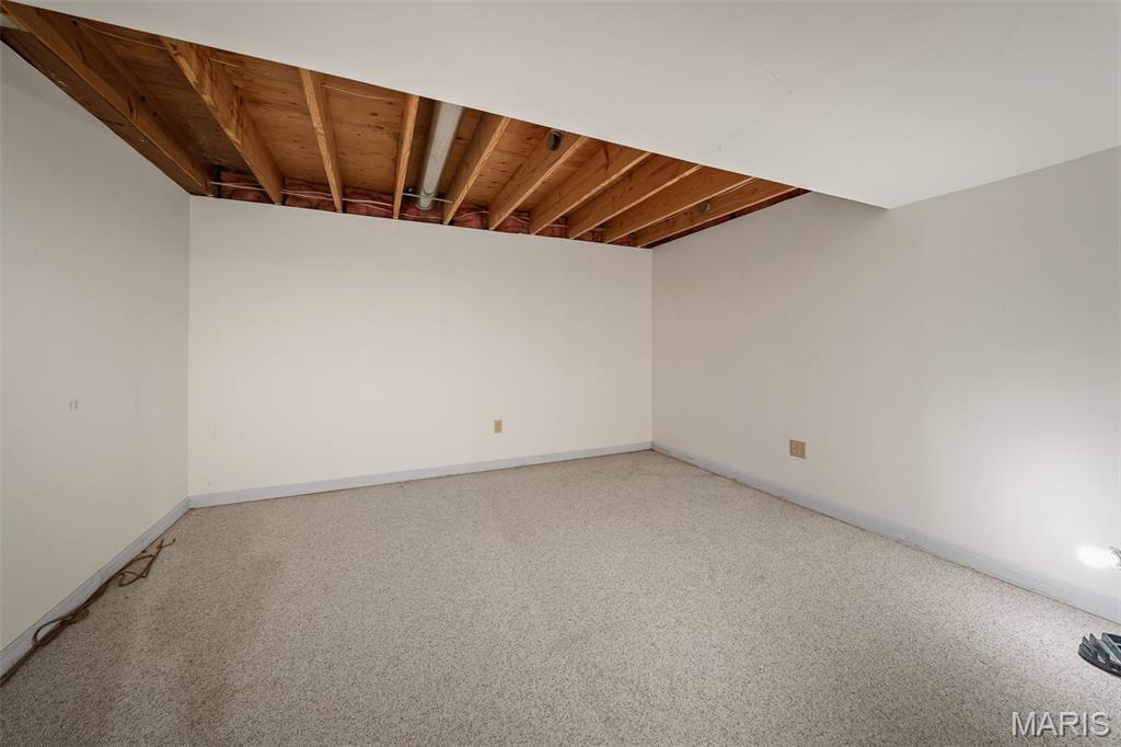 1710 Doris Walter Lane
