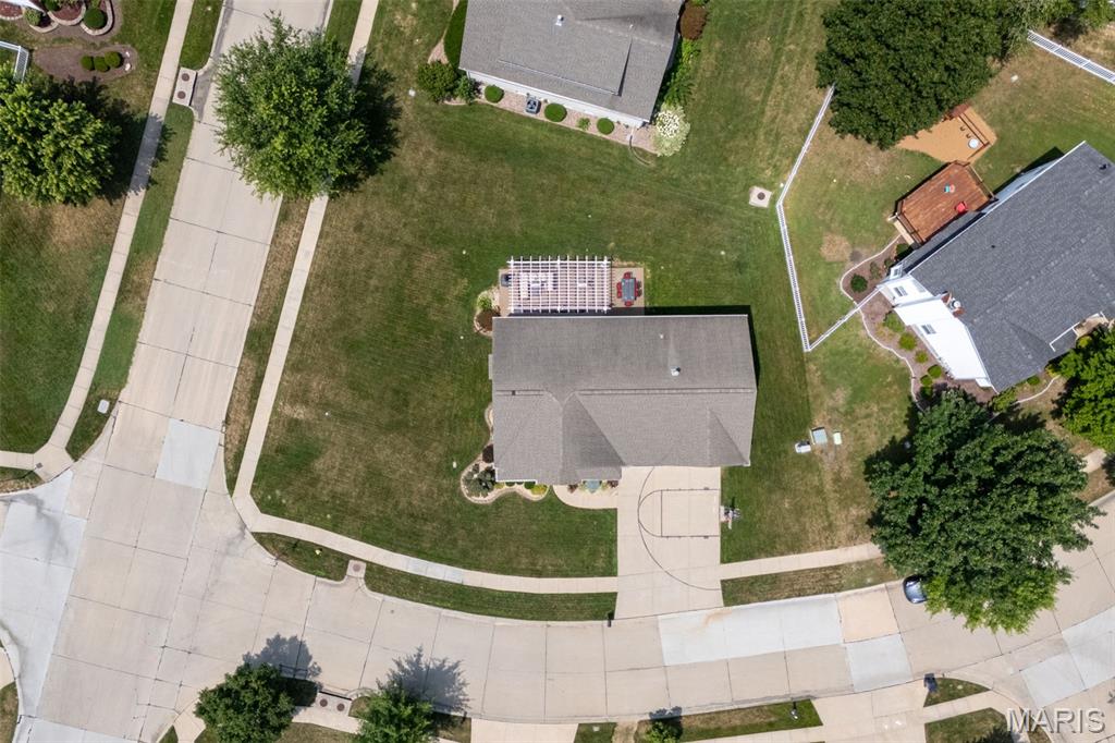 103 Mackintosh Lane
