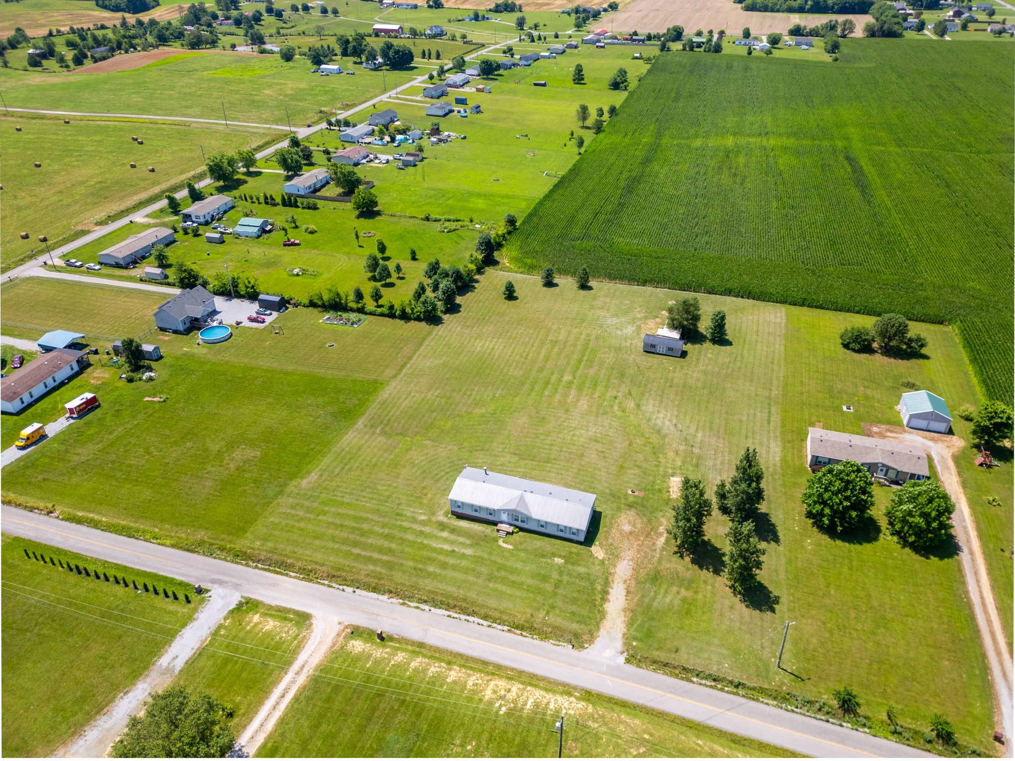 579 Cook Rd