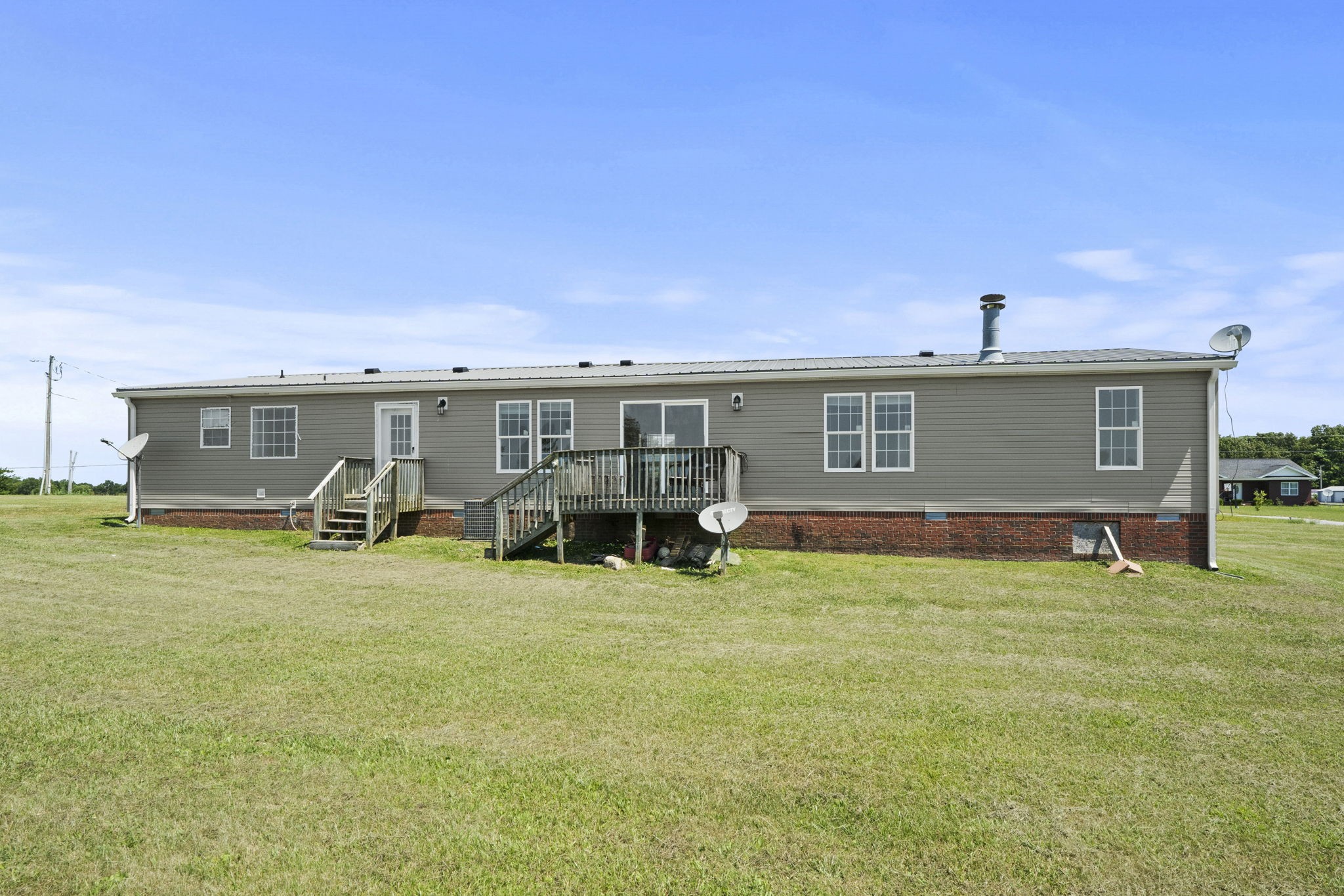 579 Cook Rd