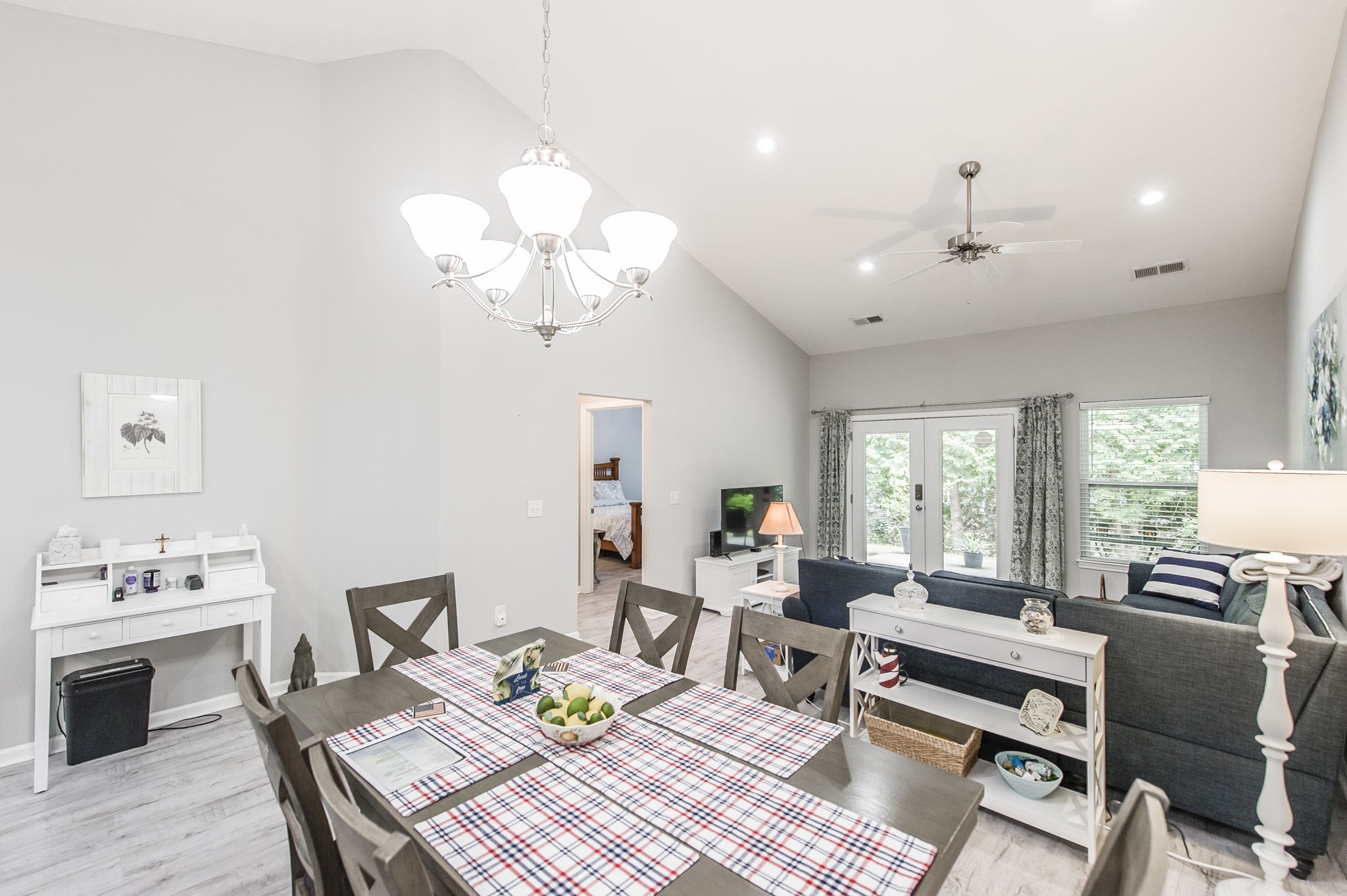 395 Devon Chase Hl Unit: 2803