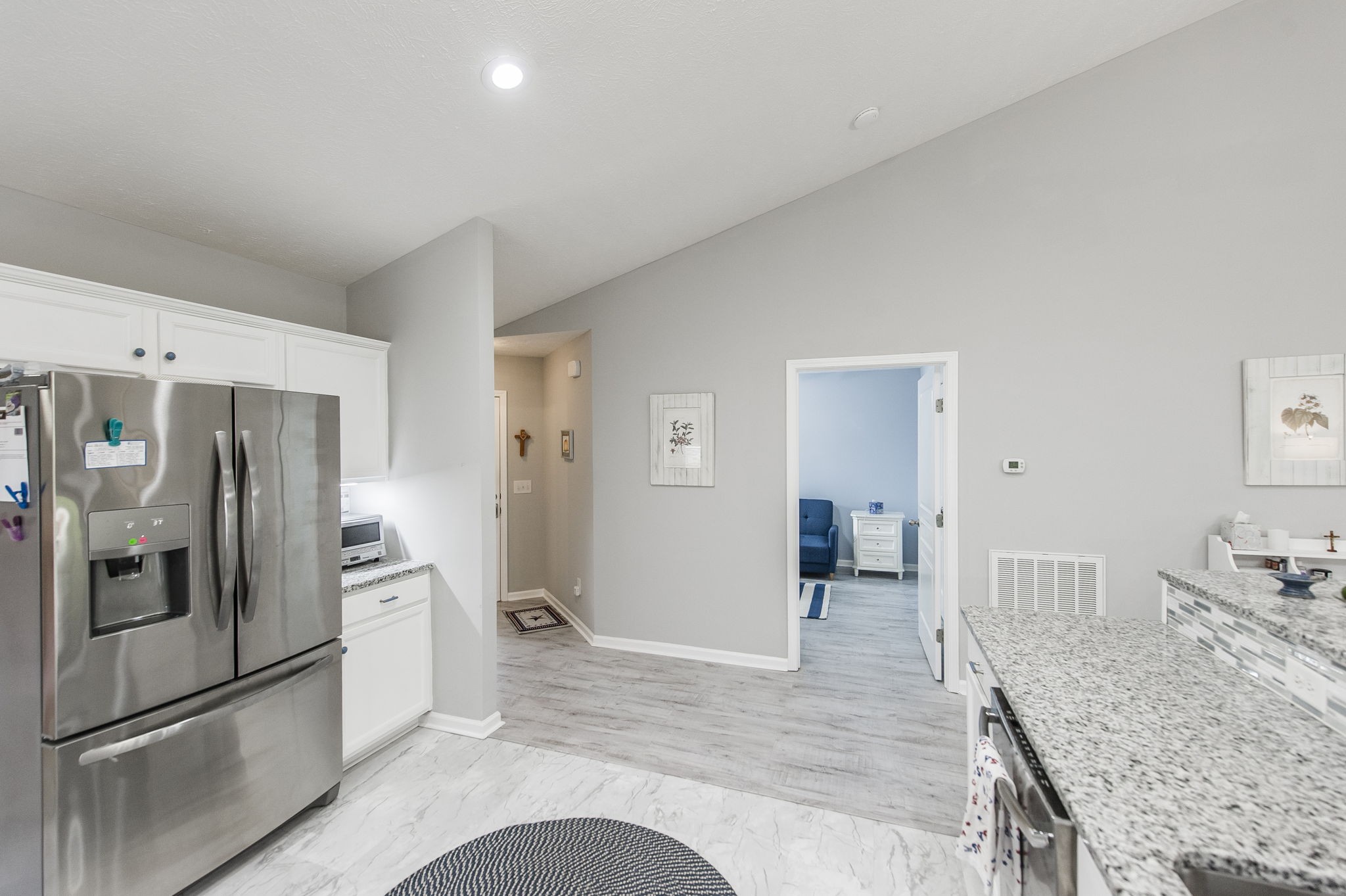 395 Devon Chase Hl Unit: 2803