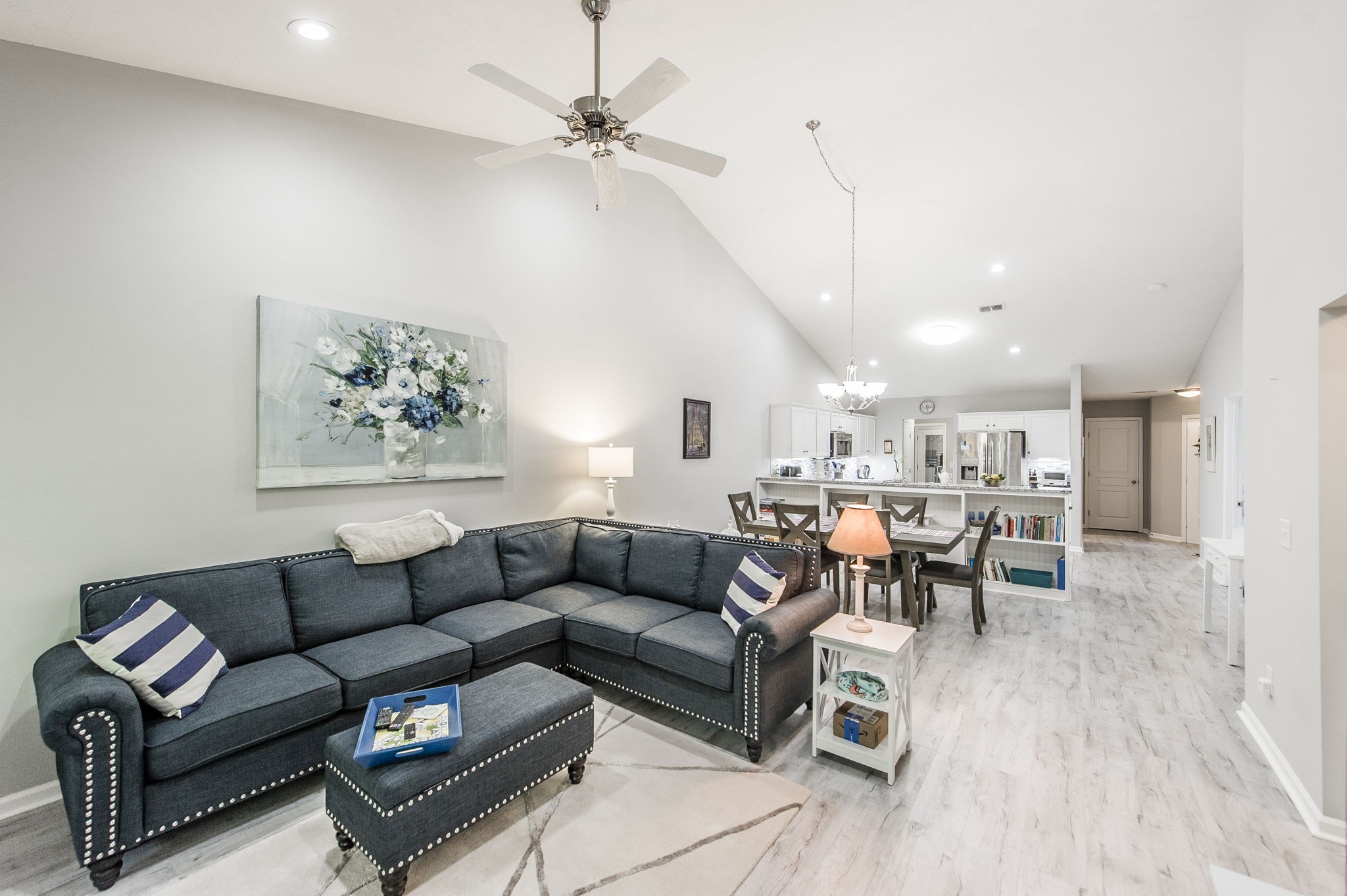 395 Devon Chase Hl Unit: 2803