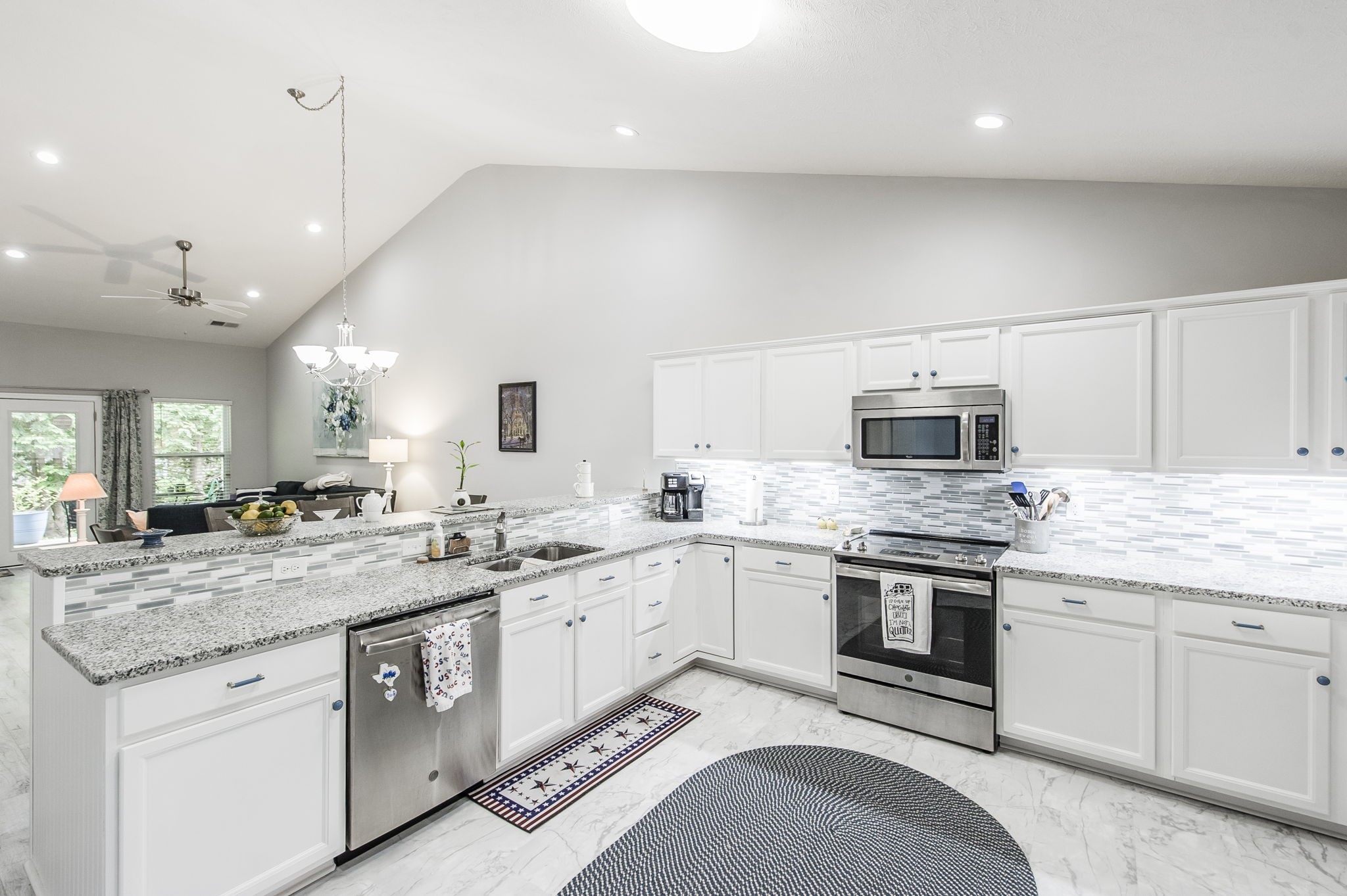 395 Devon Chase Hl Unit: 2803