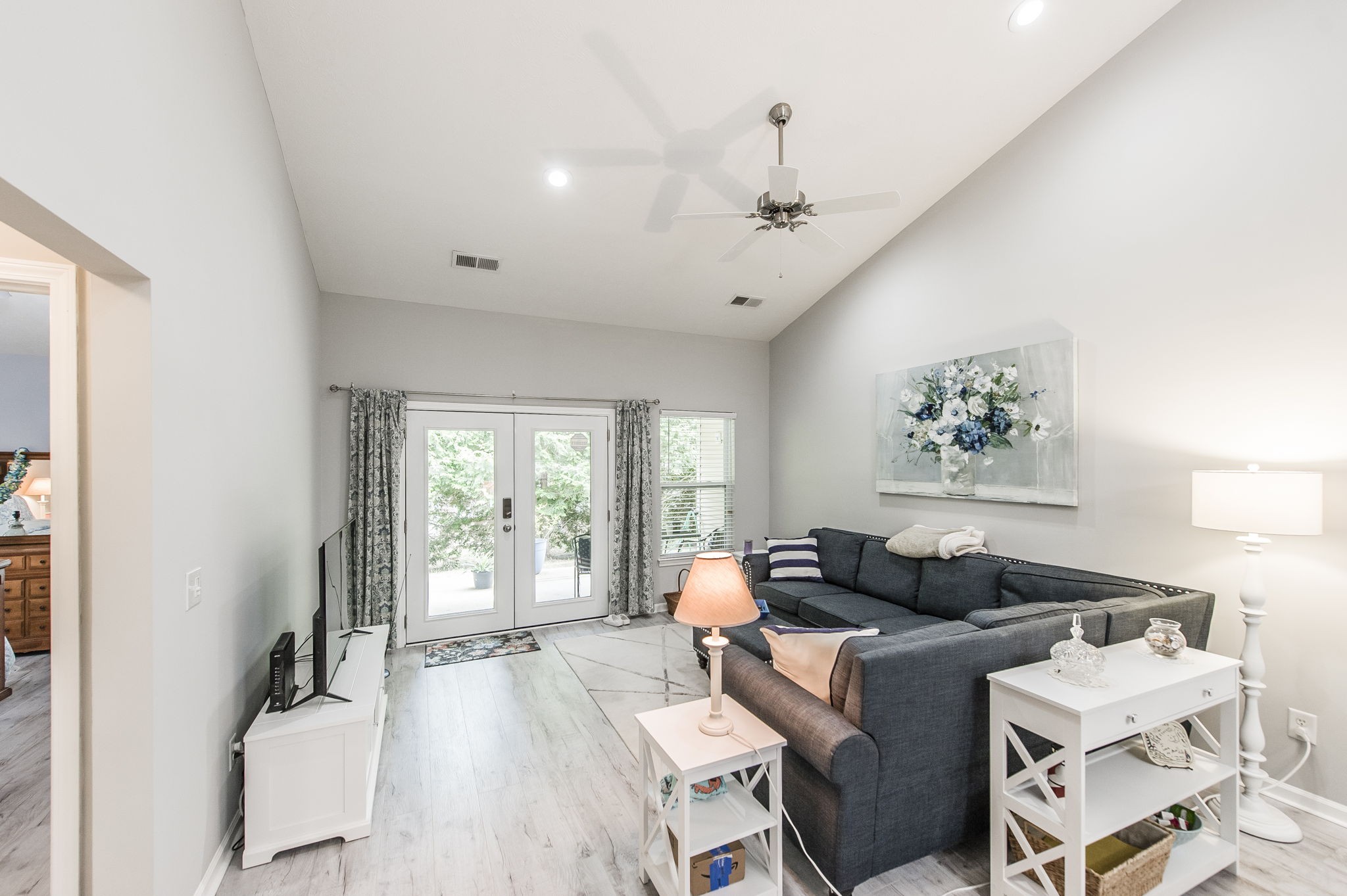 395 Devon Chase Hl Unit: 2803