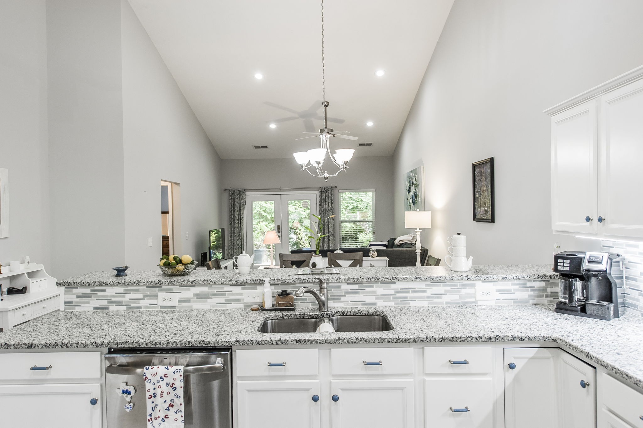395 Devon Chase Hl Unit: 2803