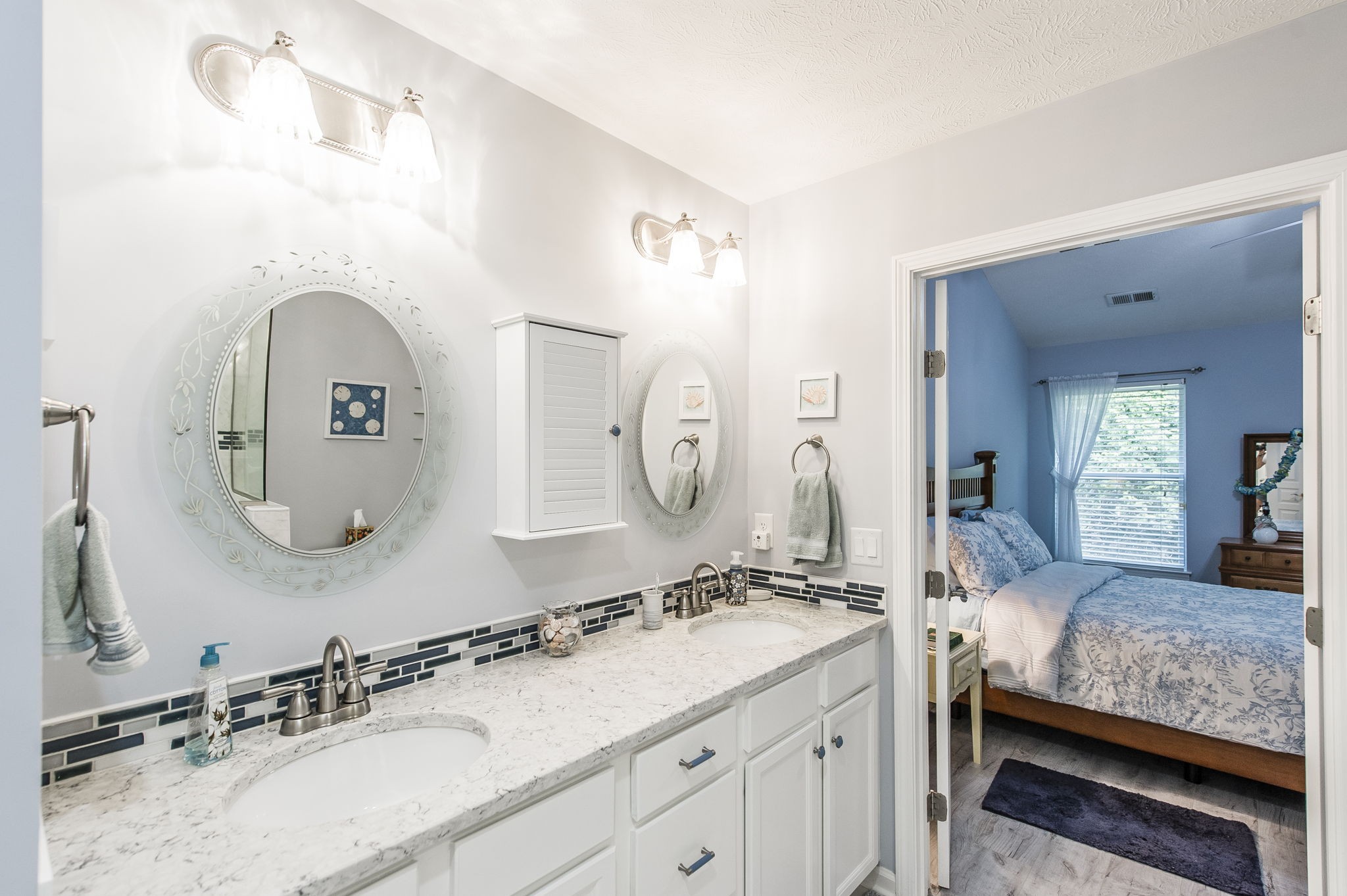 395 Devon Chase Hl Unit: 2803