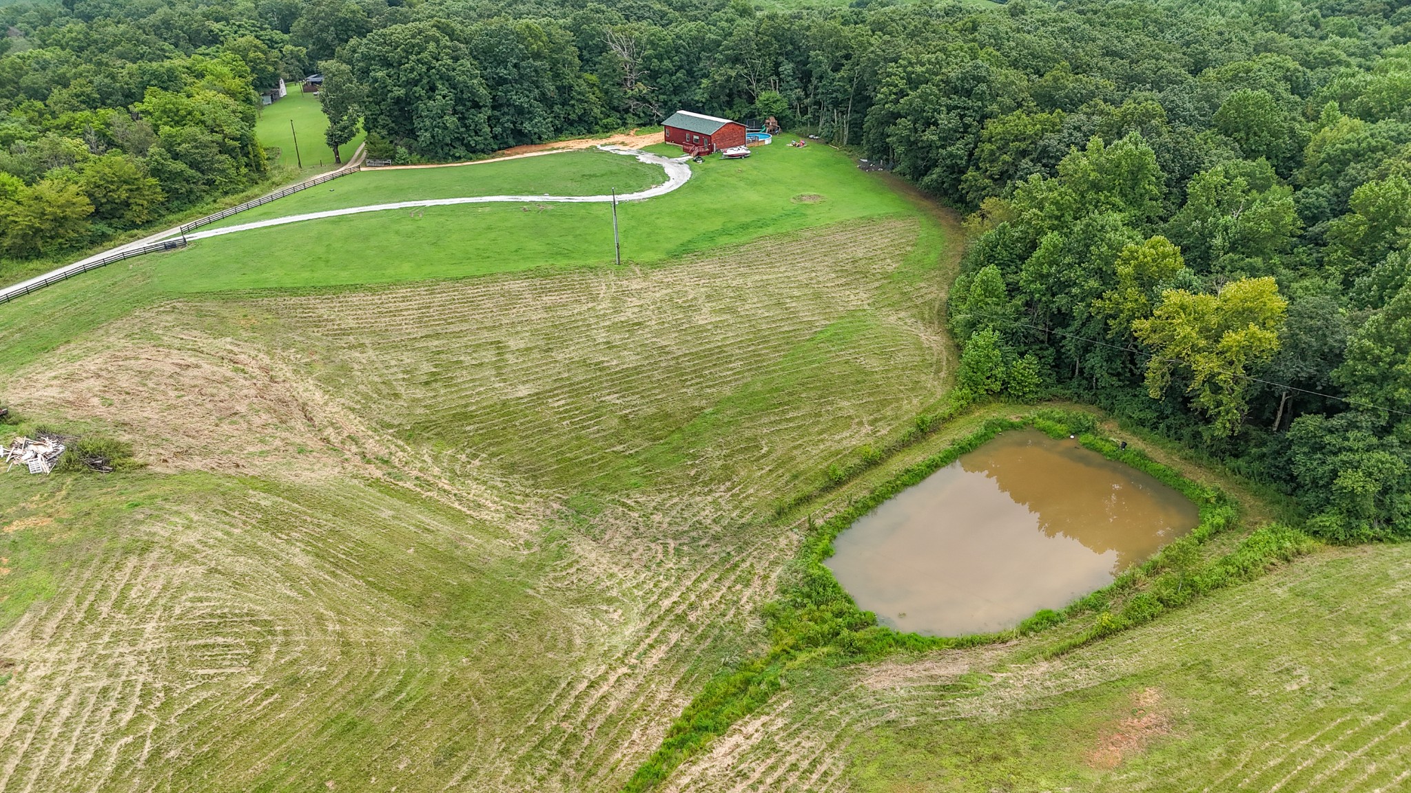 734 Hughes Farm Rd