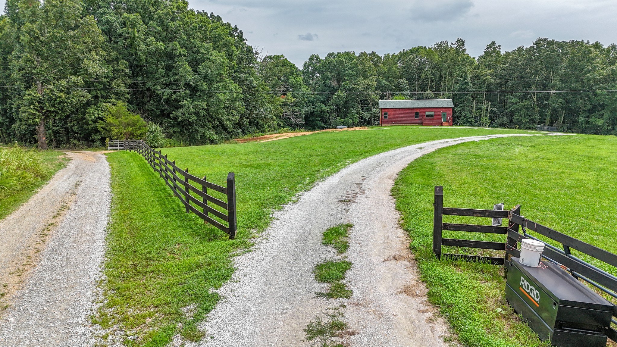 734 Hughes Farm Rd