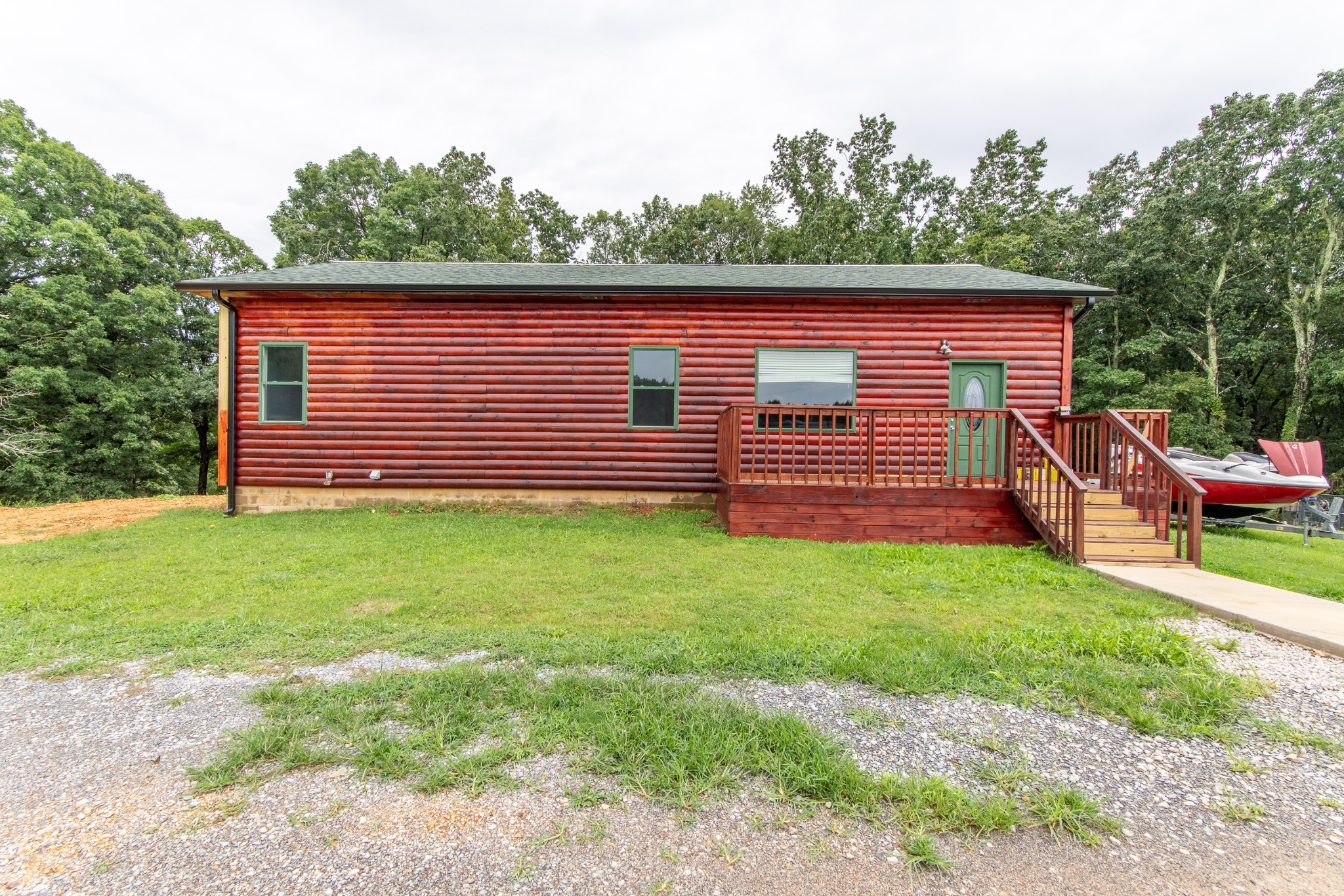 734 Hughes Farm Rd