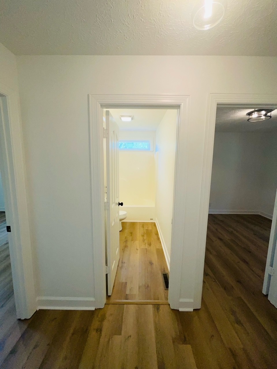 1401 Andrea Ln