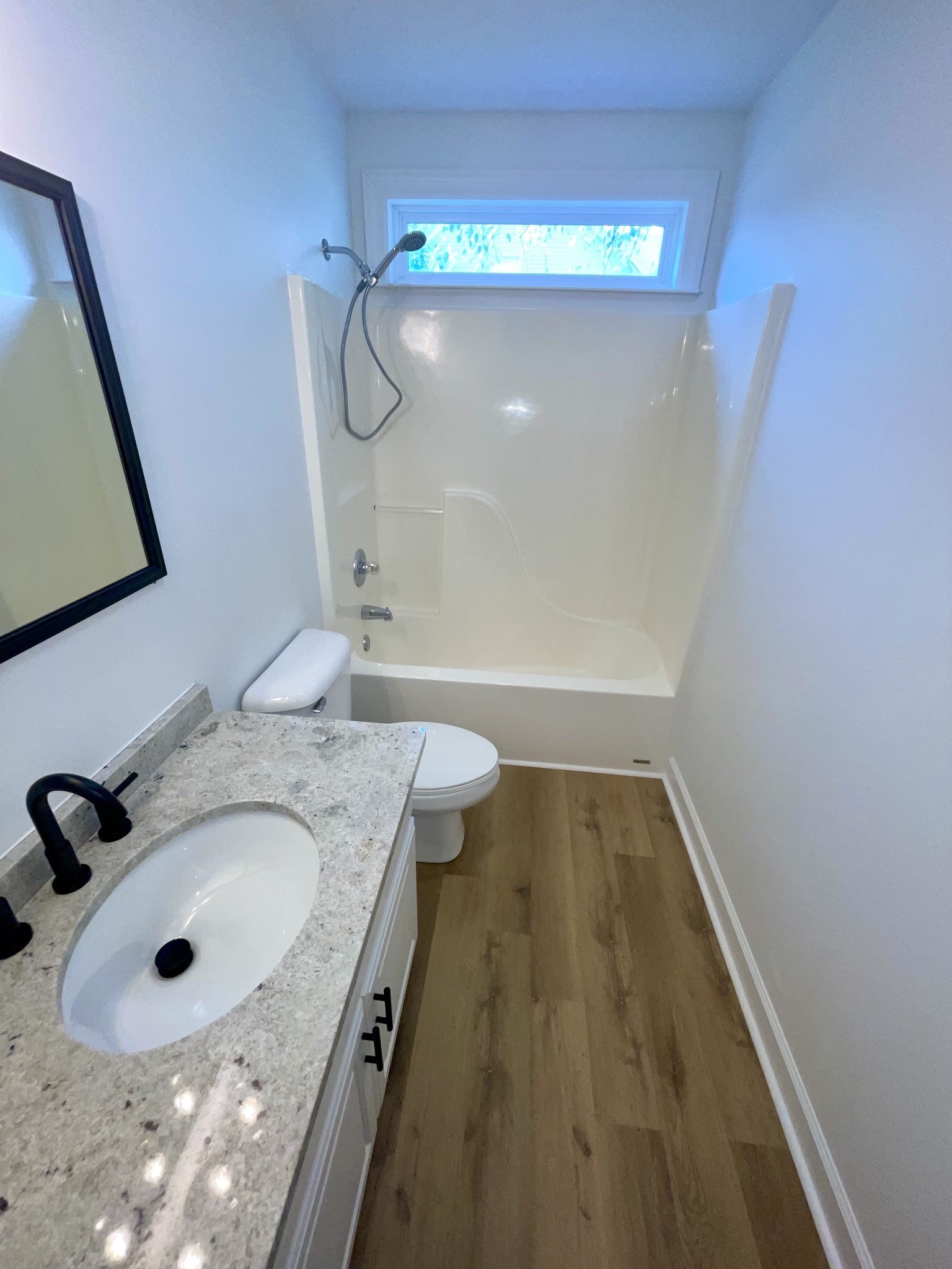 1401 Andrea Ln