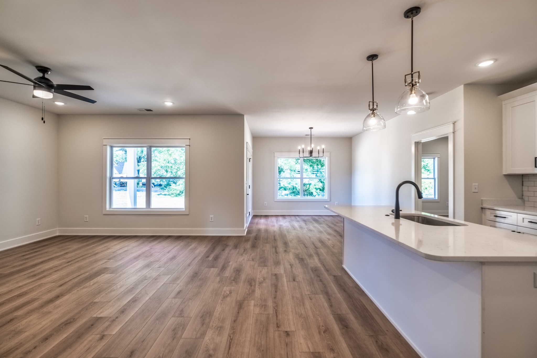 809 Parkside Blvd