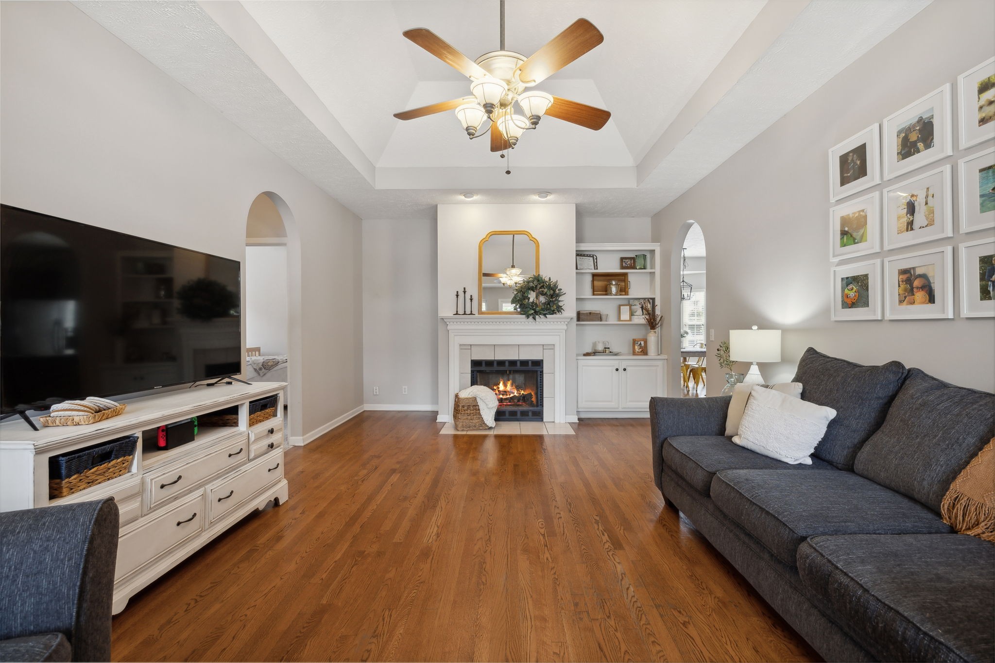 312 Lone Oak Dr