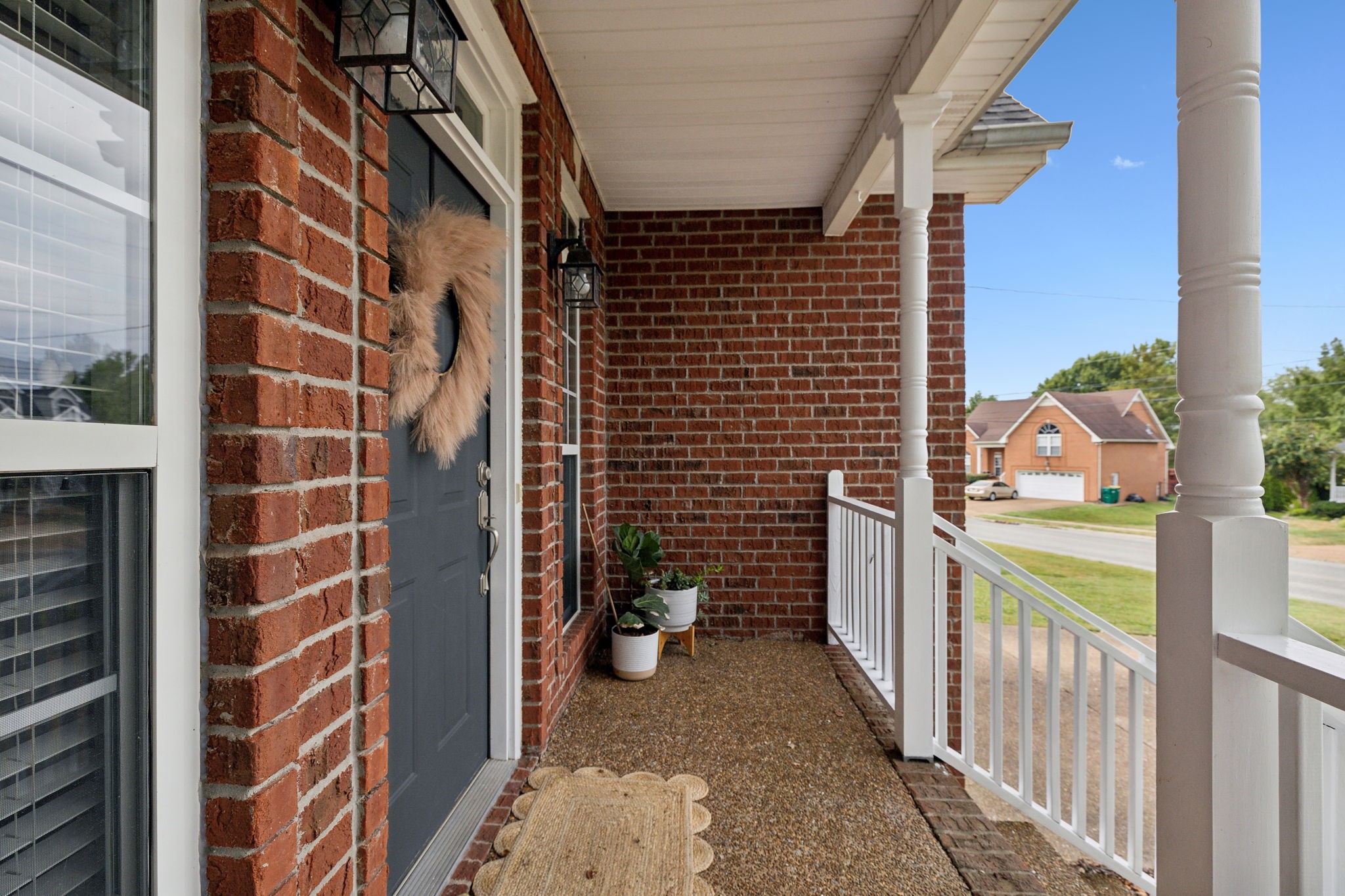 312 Lone Oak Dr