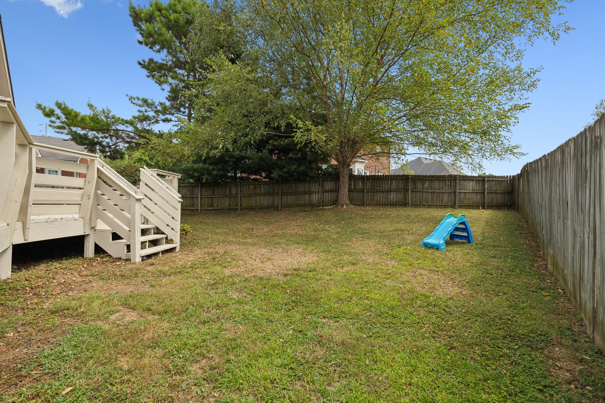312 Lone Oak Dr