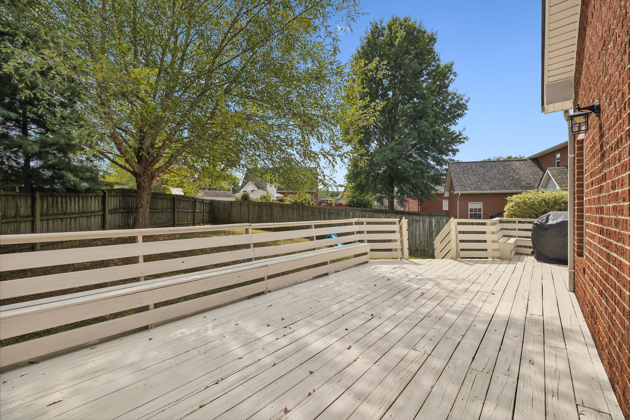 312 Lone Oak Dr