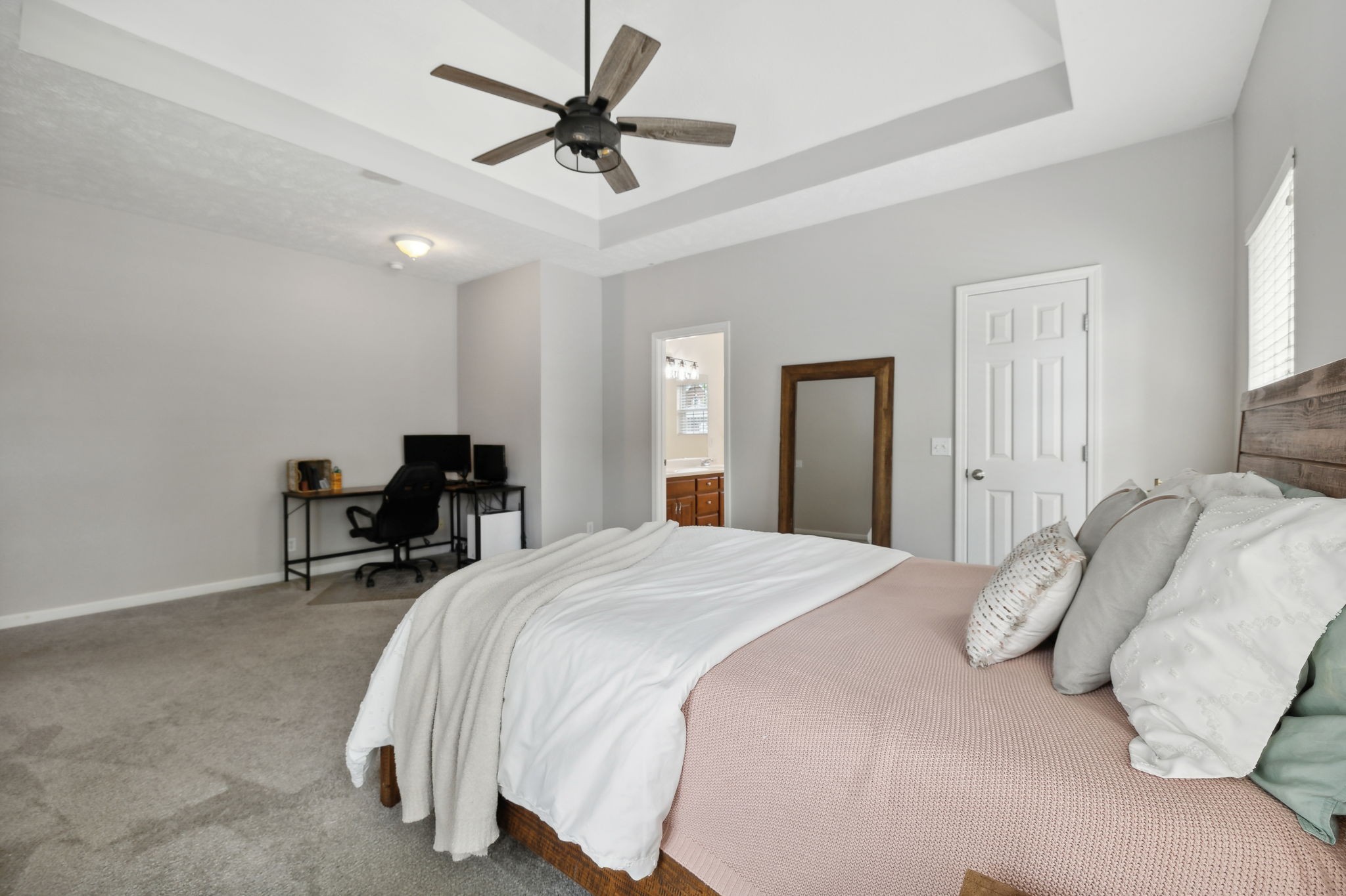 312 Lone Oak Dr