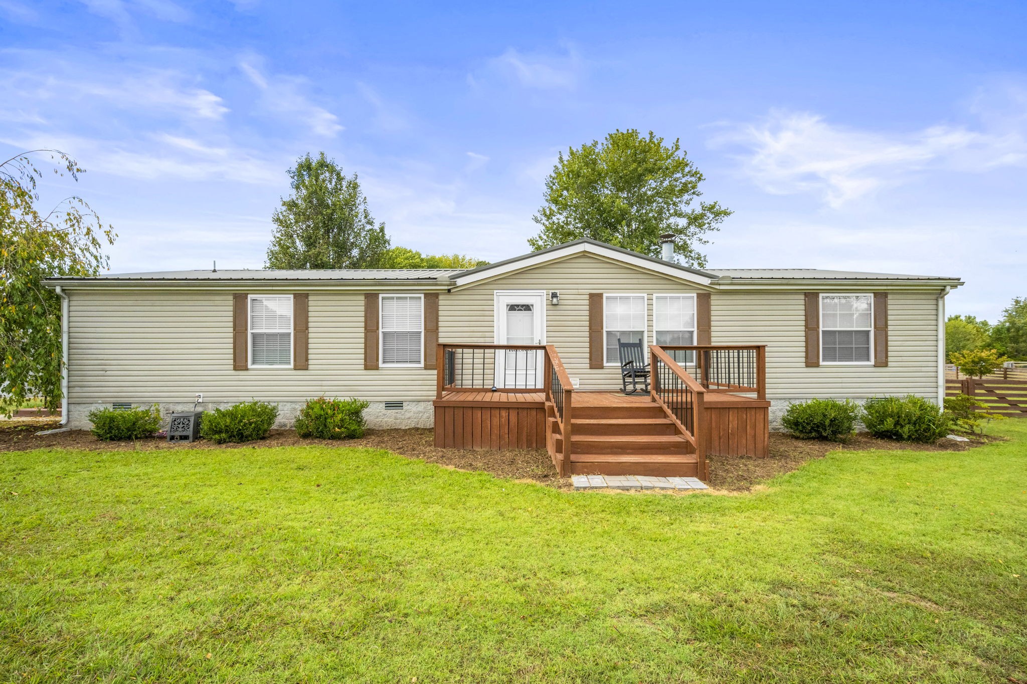 134 E Biggs Rd