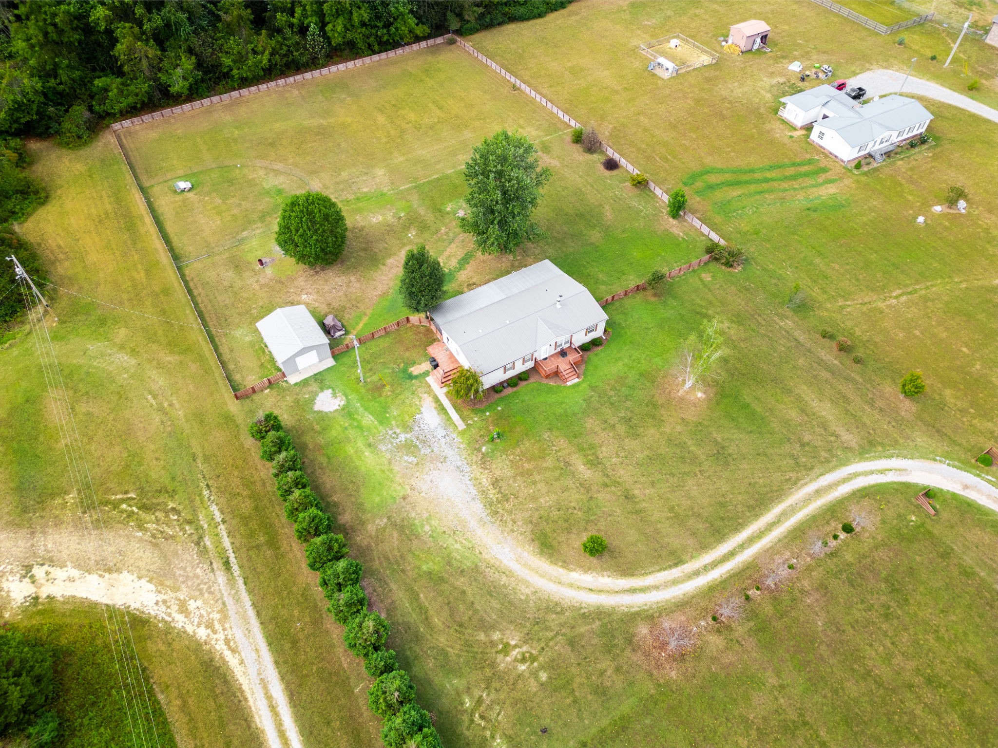 134 E Biggs Rd