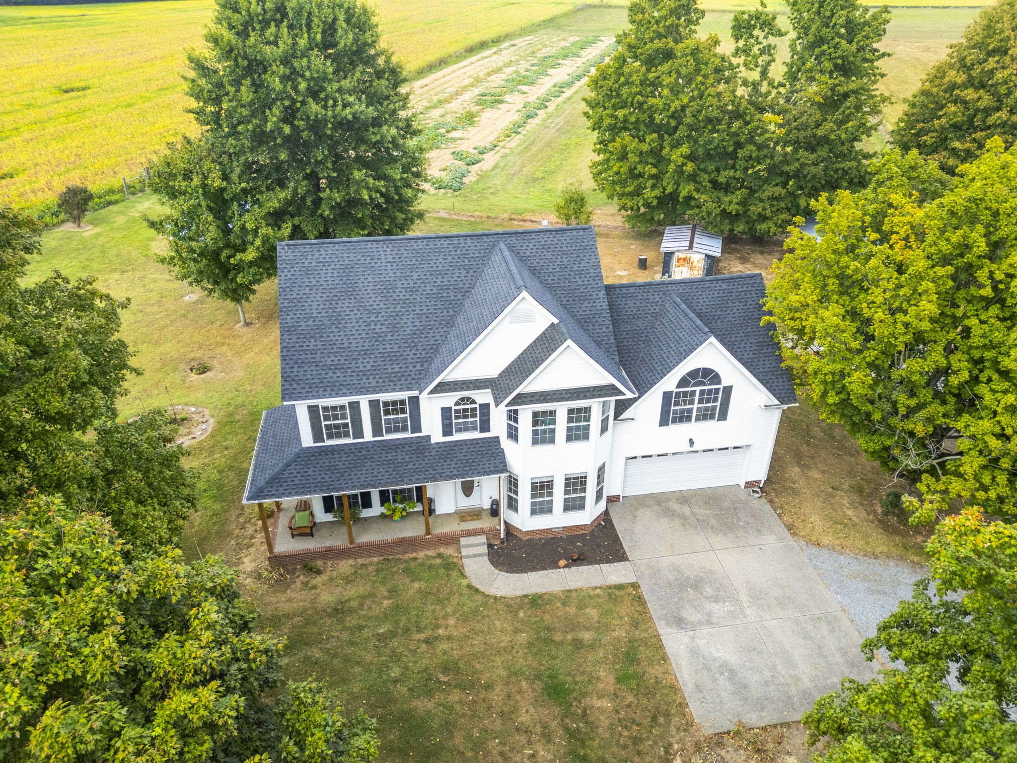158 College St
