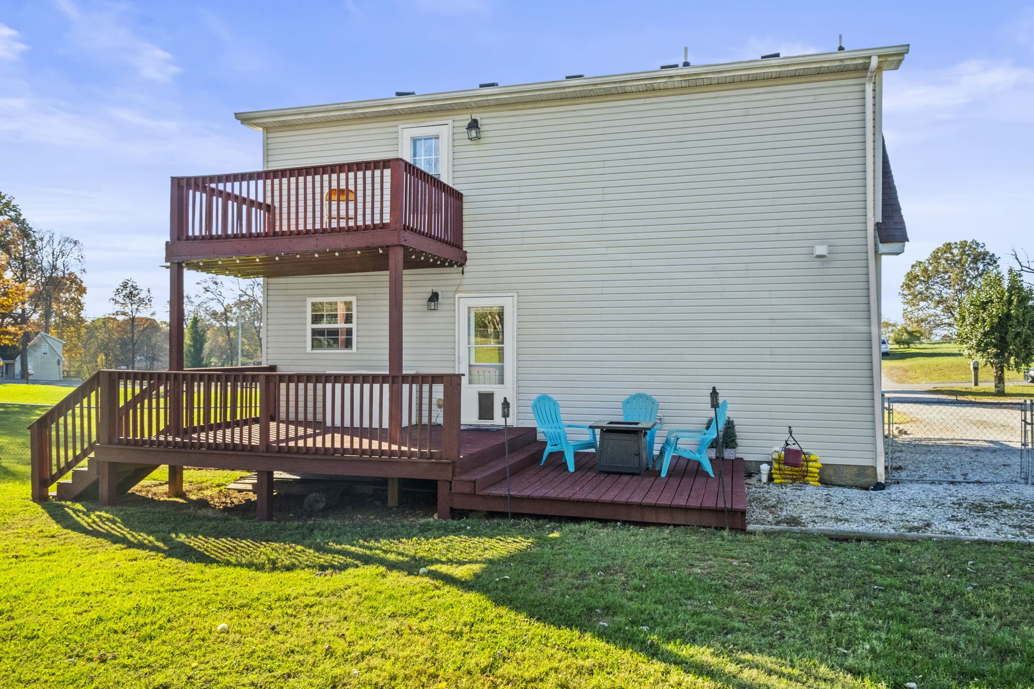 1005 Orchard Dr