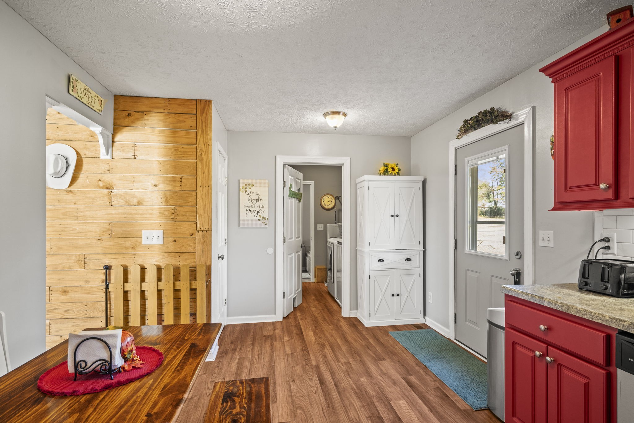 1005 Orchard Dr