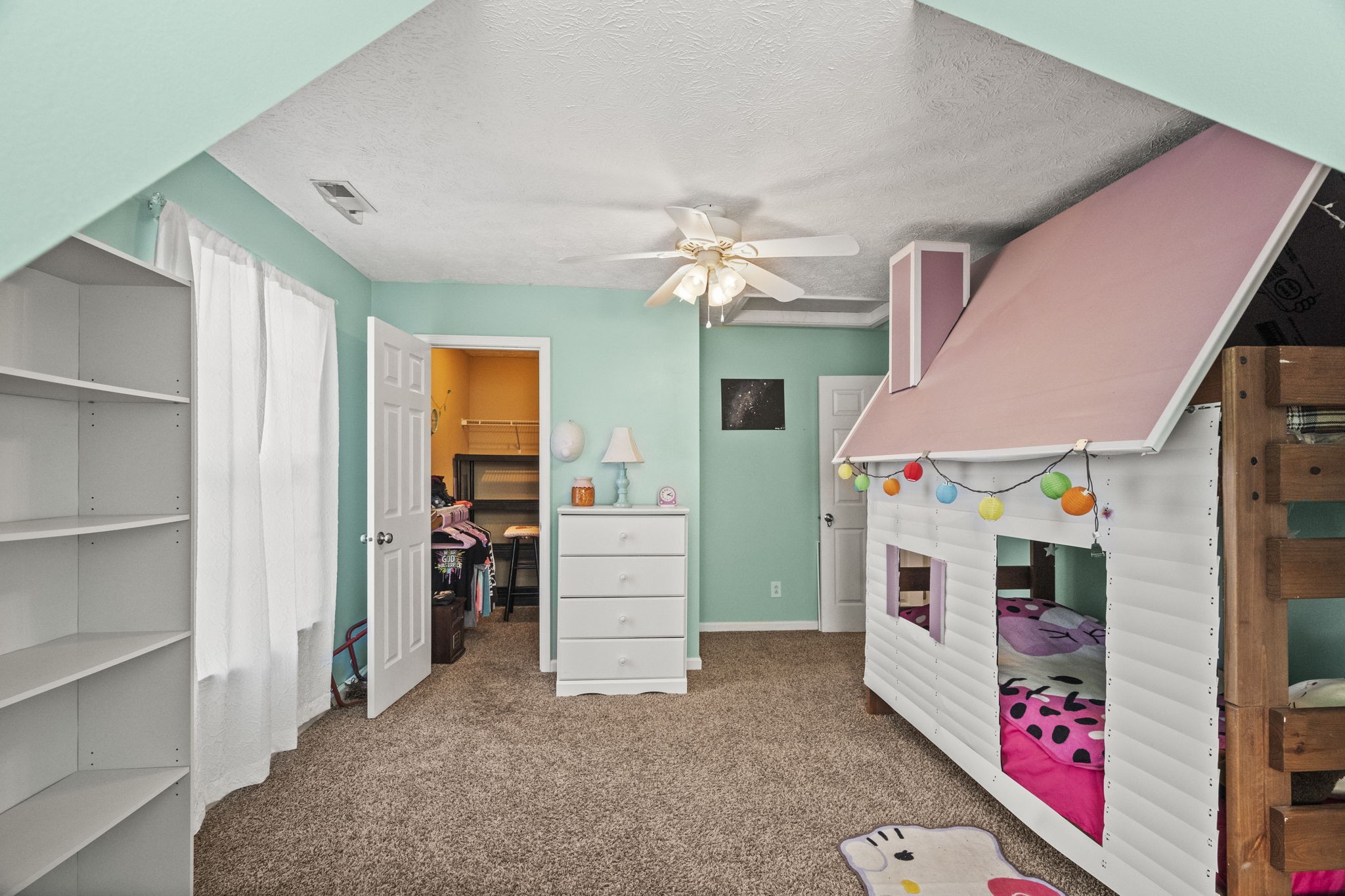 1005 Orchard Dr