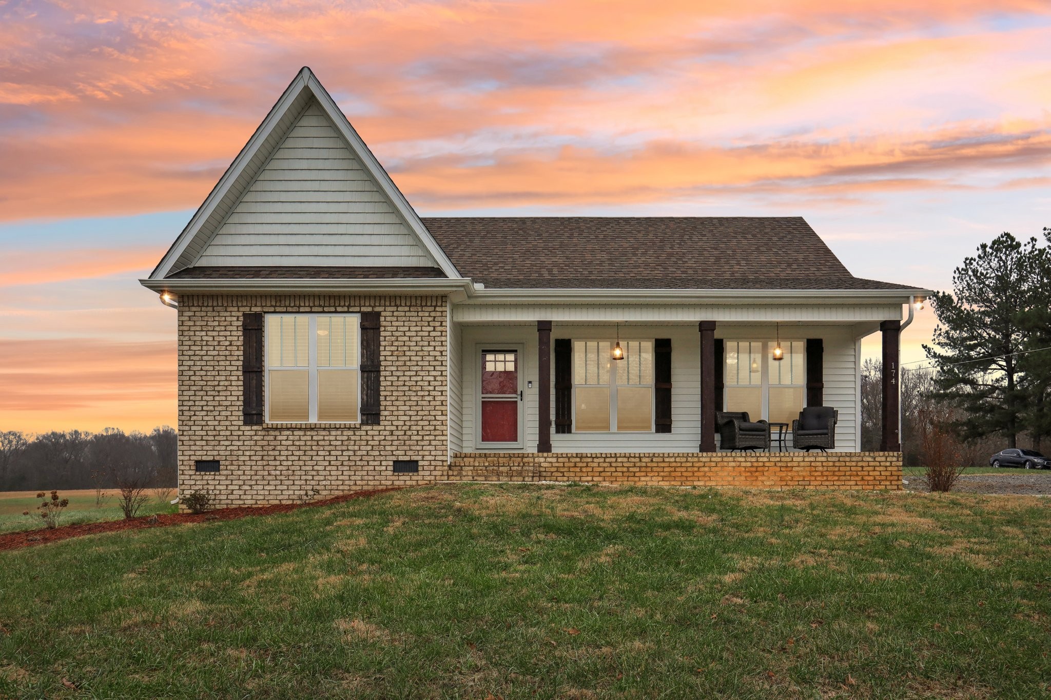 174 Dorris Ln