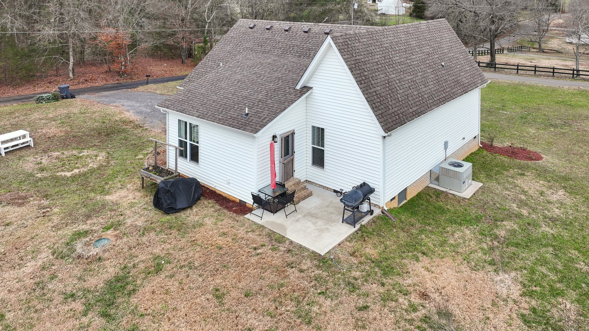 174 Dorris Ln