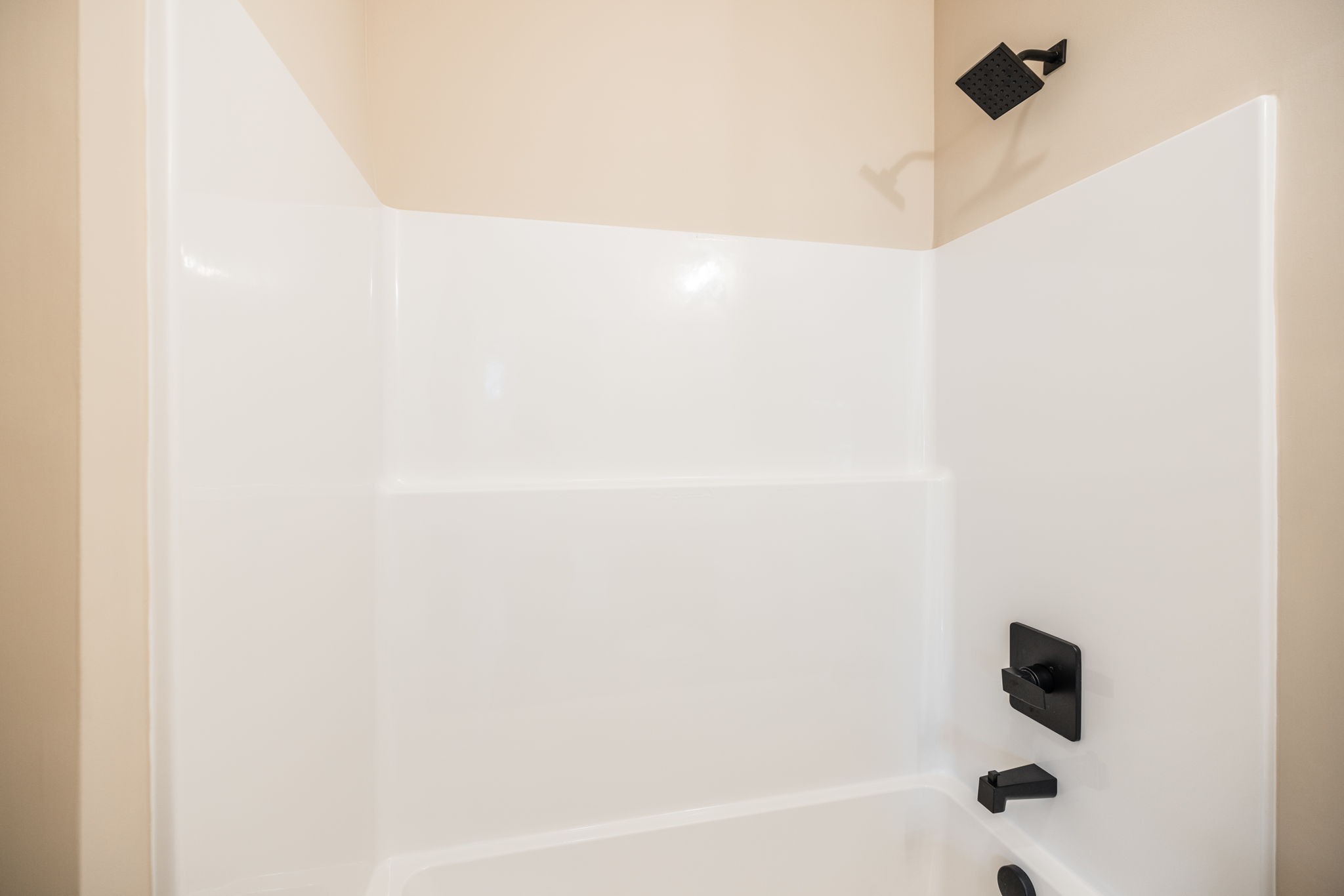 353 Woods Rd