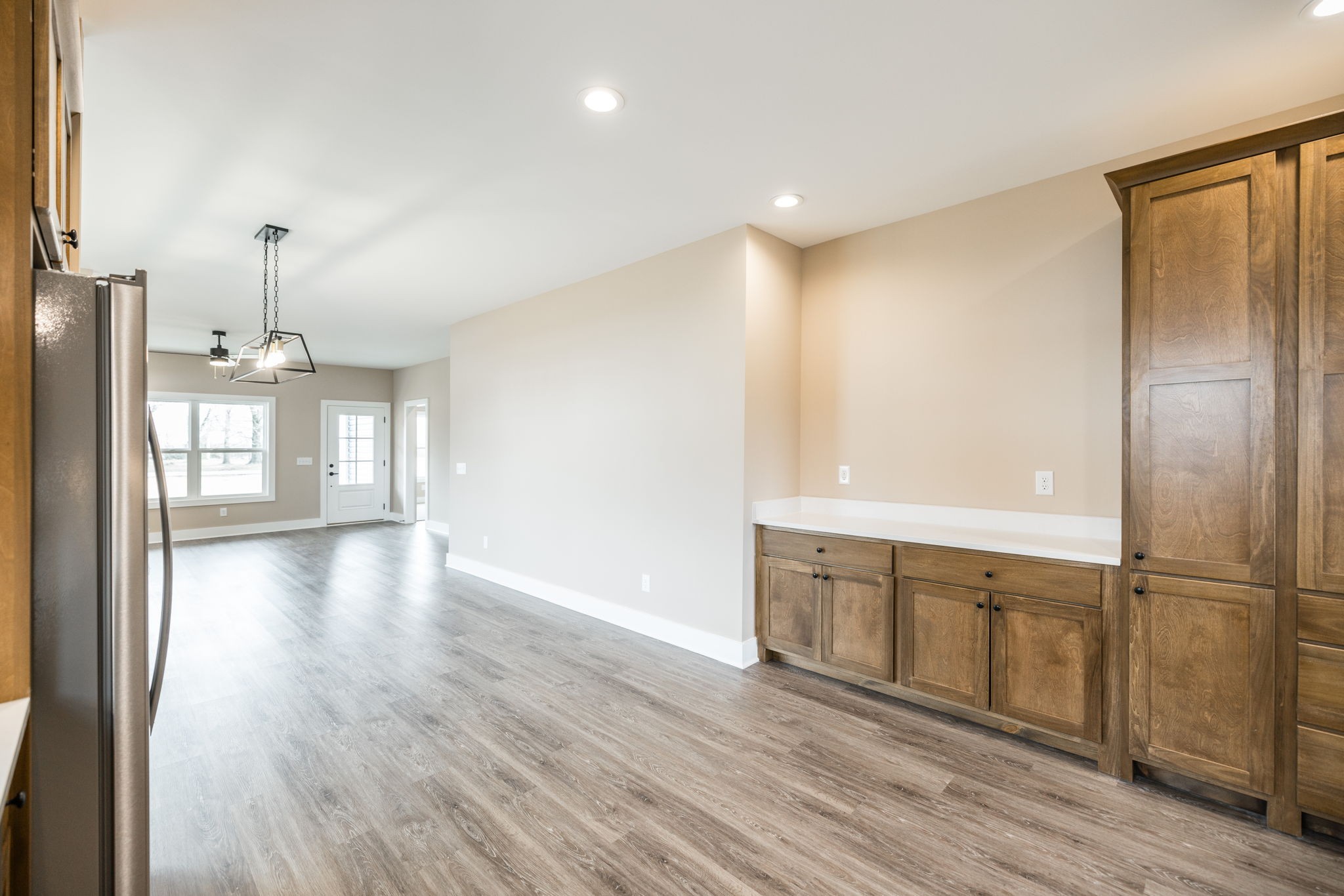 353 Woods Rd