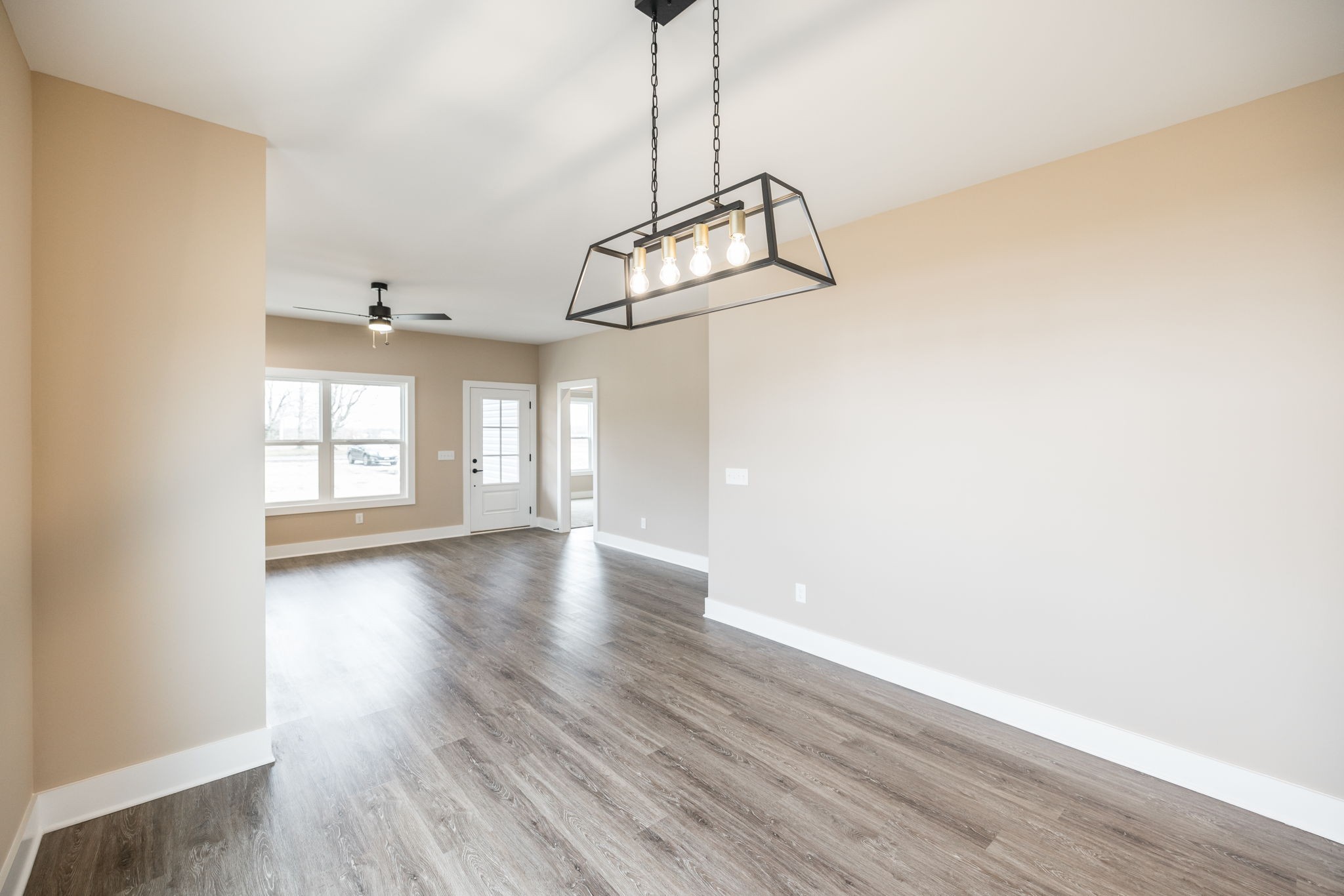 353 Woods Rd
