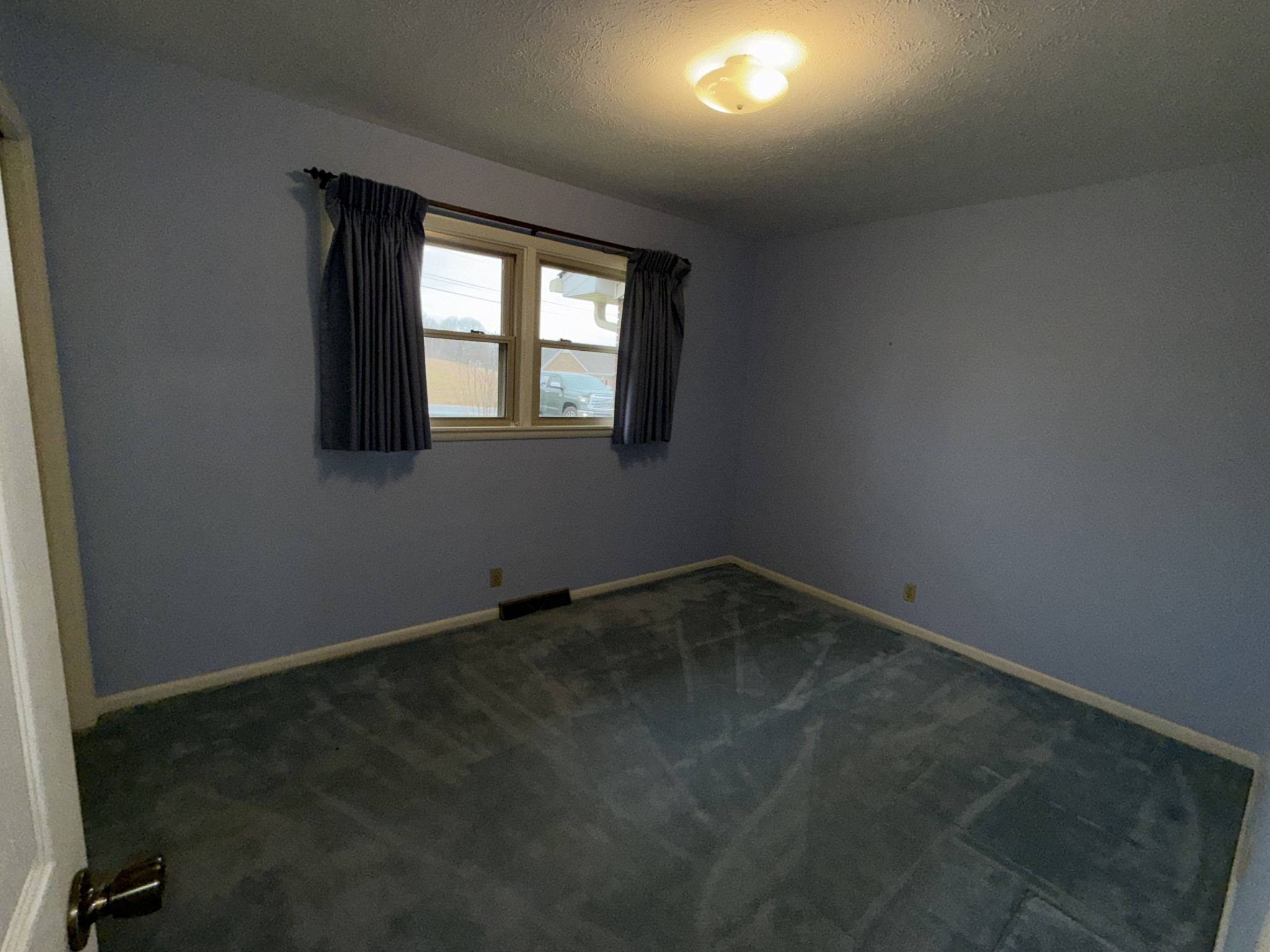 1706 W Grab Creek Rd