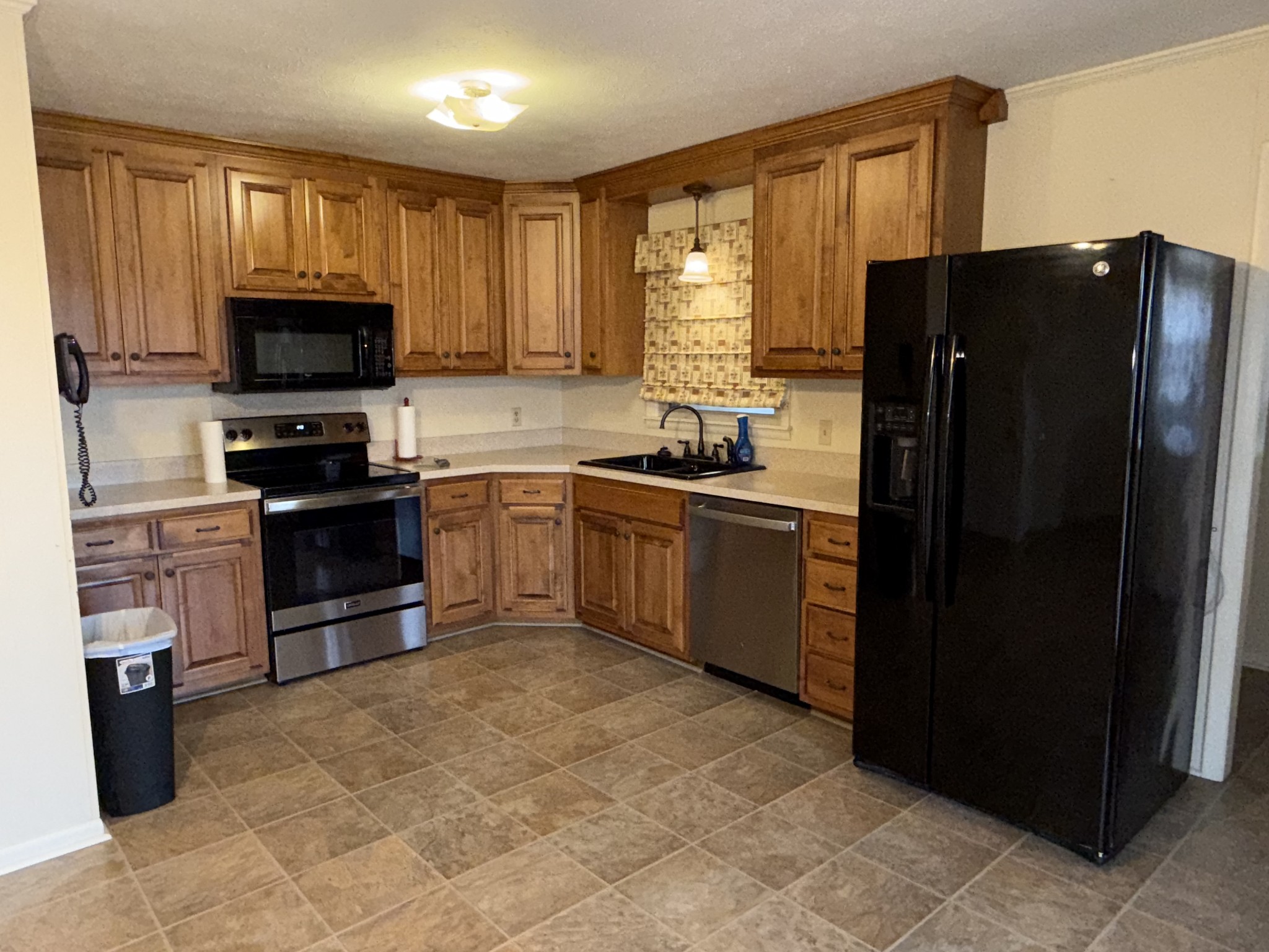1706 W Grab Creek Rd