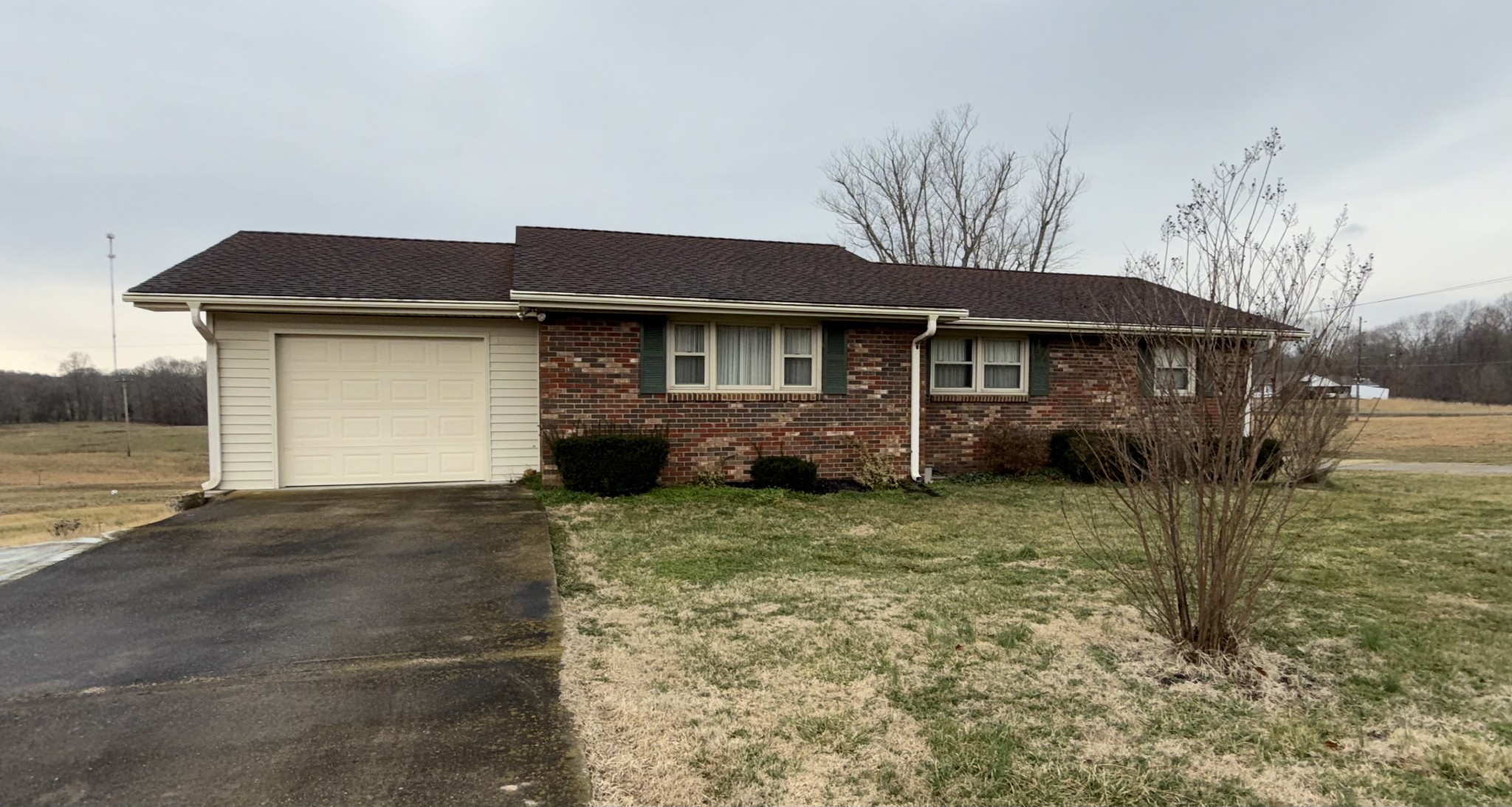 1706 W Grab Creek Rd