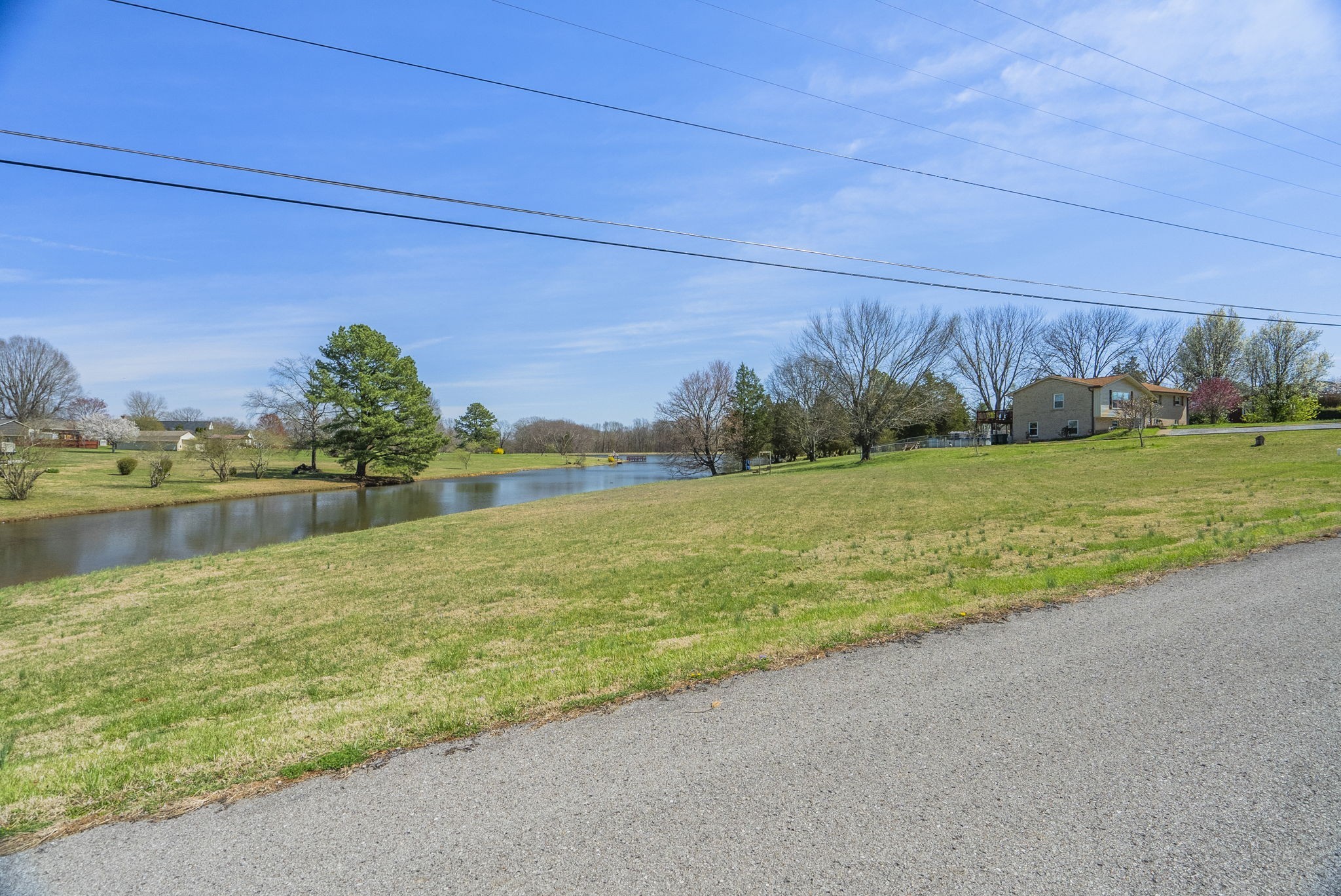 204 Drakewood Dr