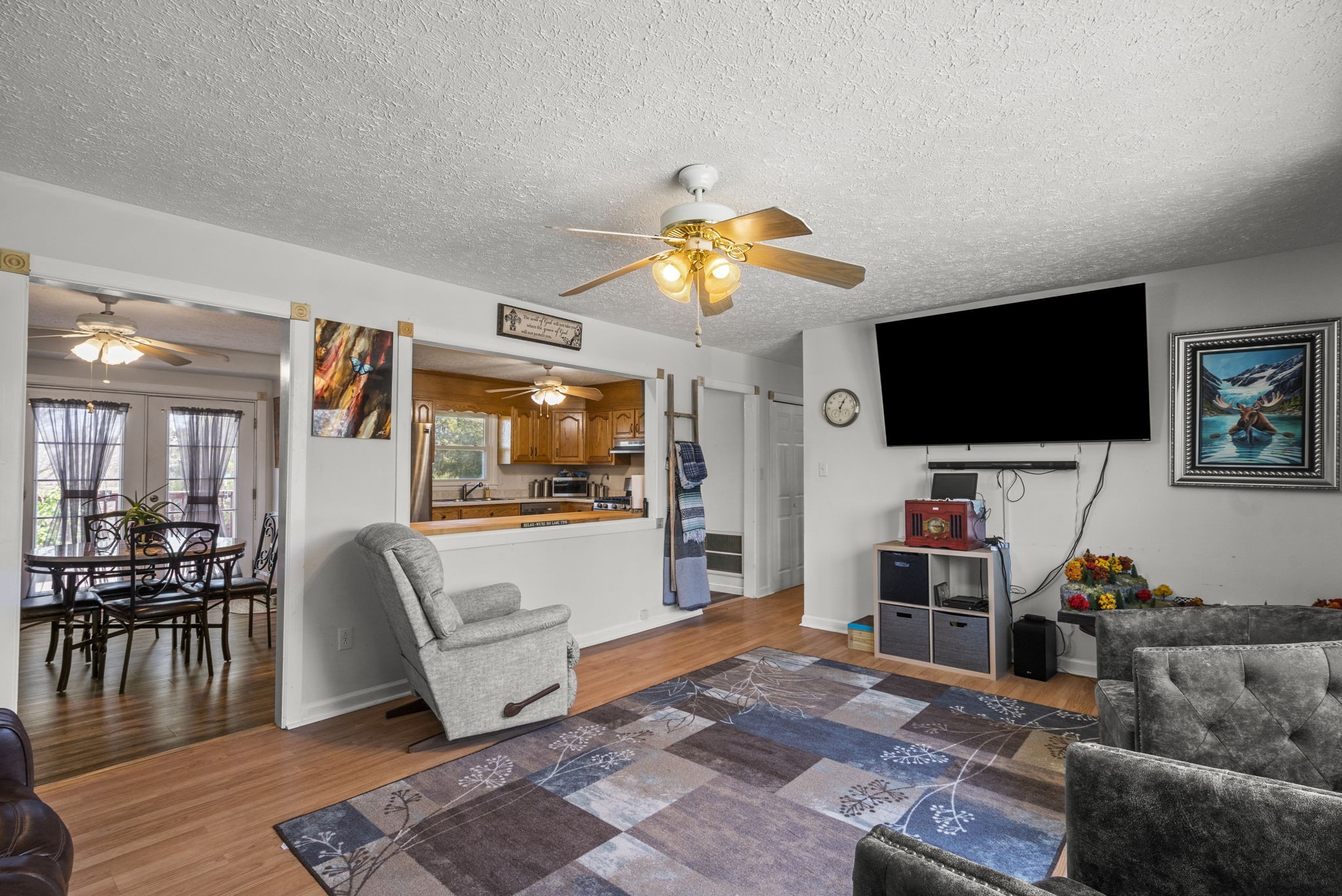 204 Drakewood Dr