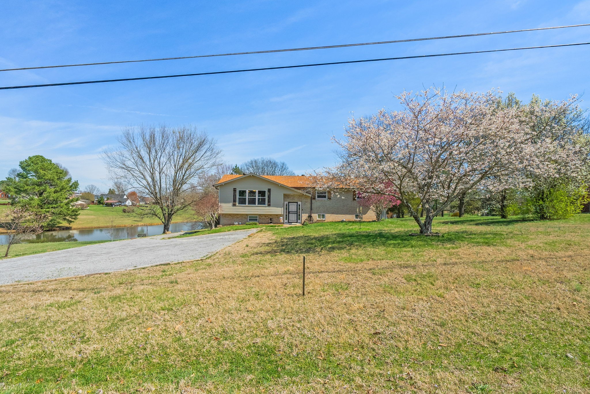 204 Drakewood Dr