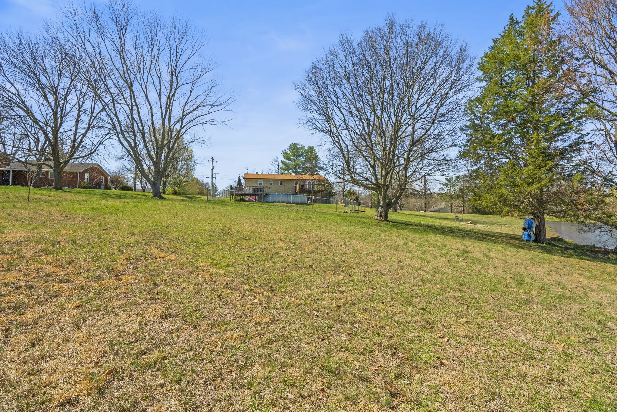204 Drakewood Dr