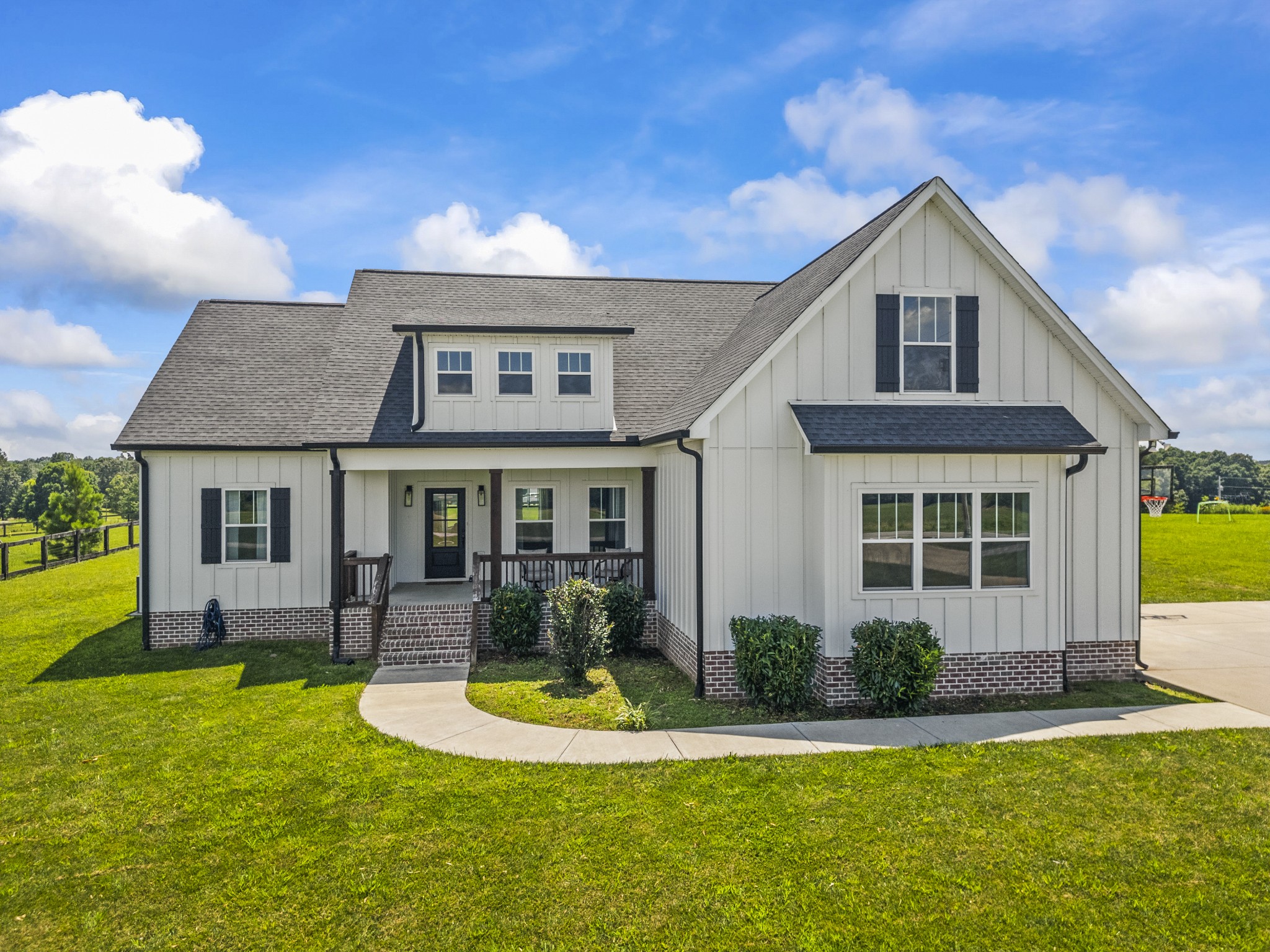 1406 Fowler Ford Rd