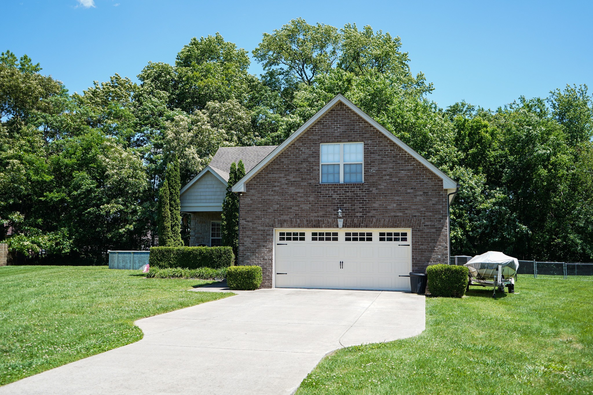 123 Bella Crest Way