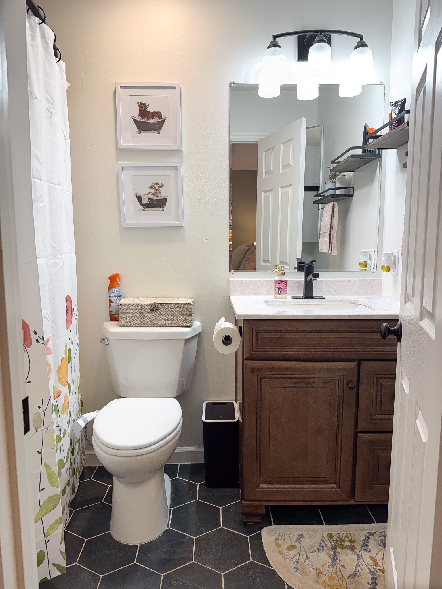 211 Amy Dr