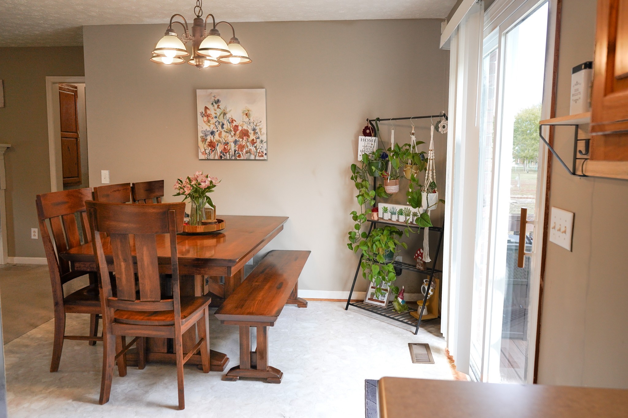 211 Amy Dr