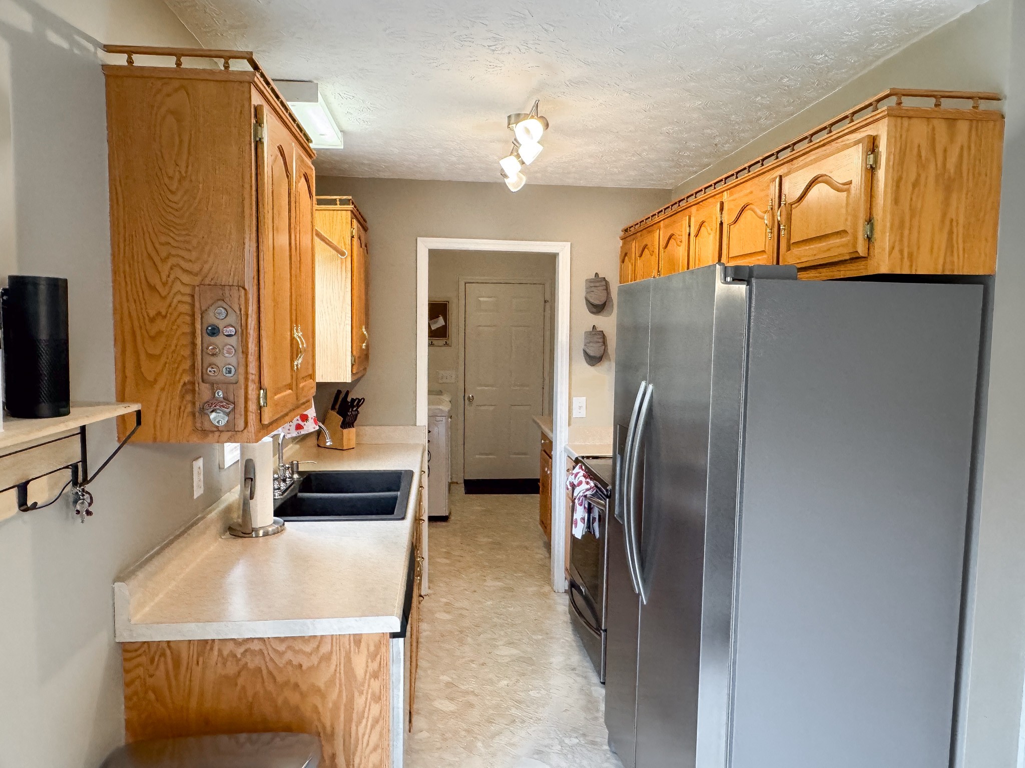 211 Amy Dr