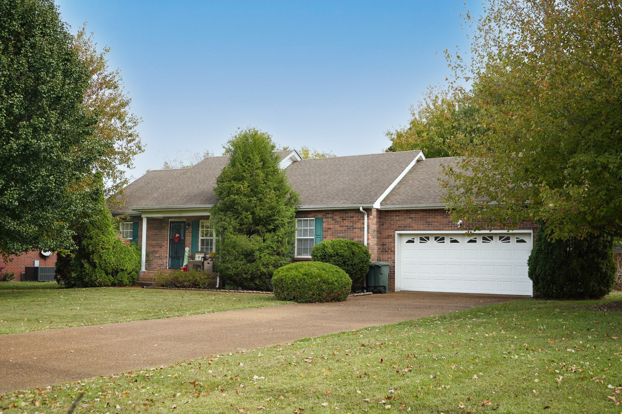 211 Amy Dr