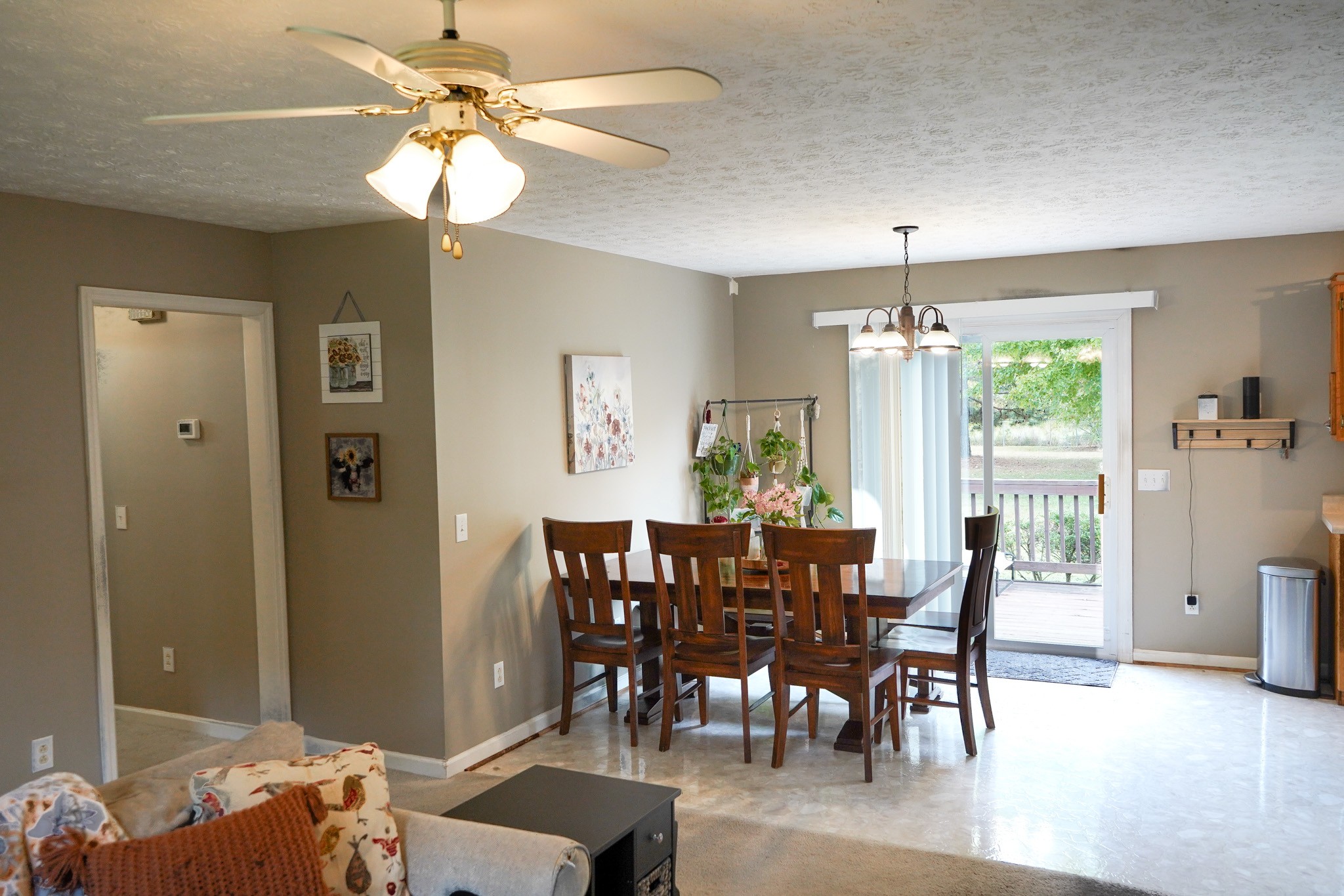 211 Amy Dr