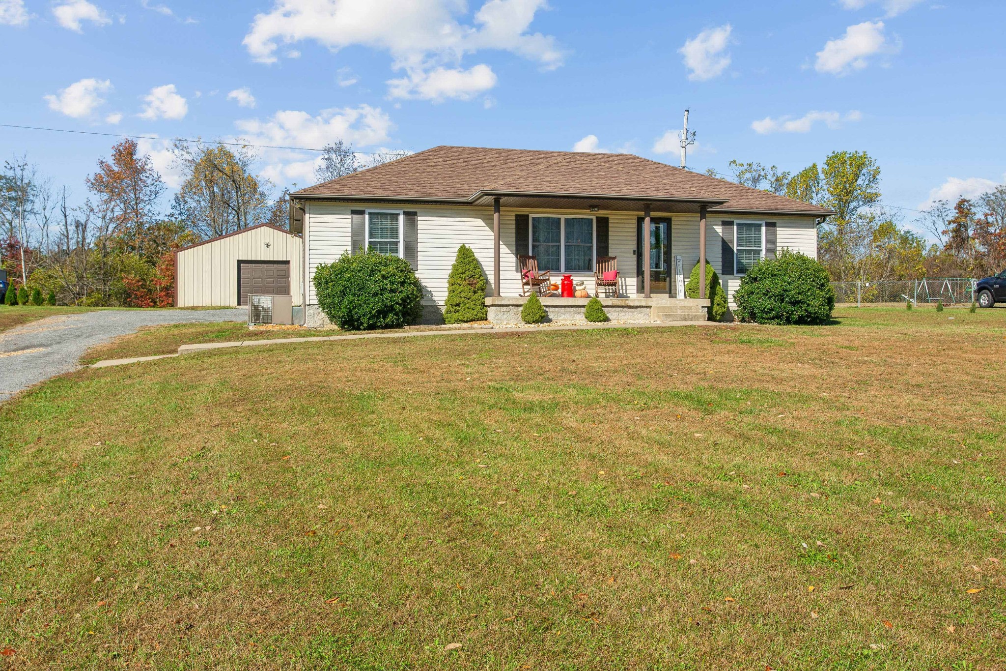 532 Douglas Ln